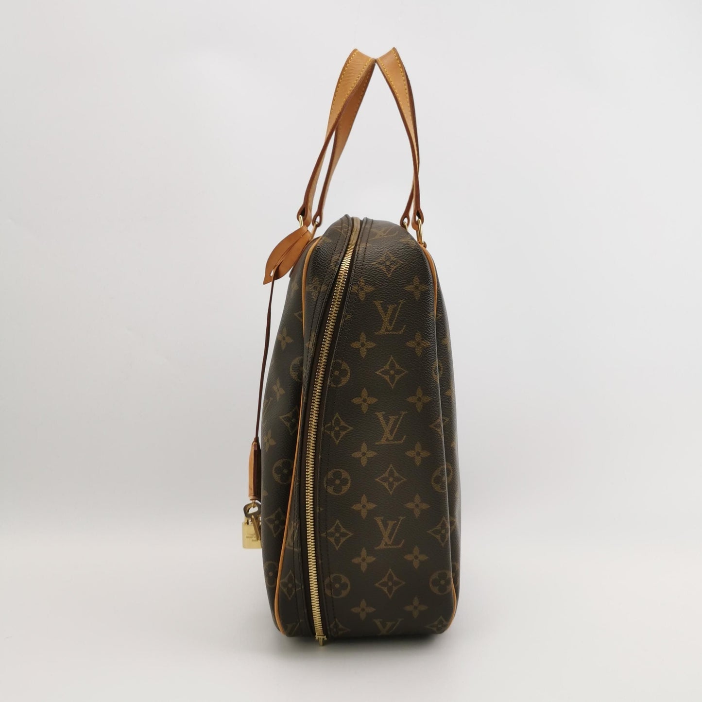 Preloved GLM-Excursion Small Monogram Canvas Handbag 250422781160973