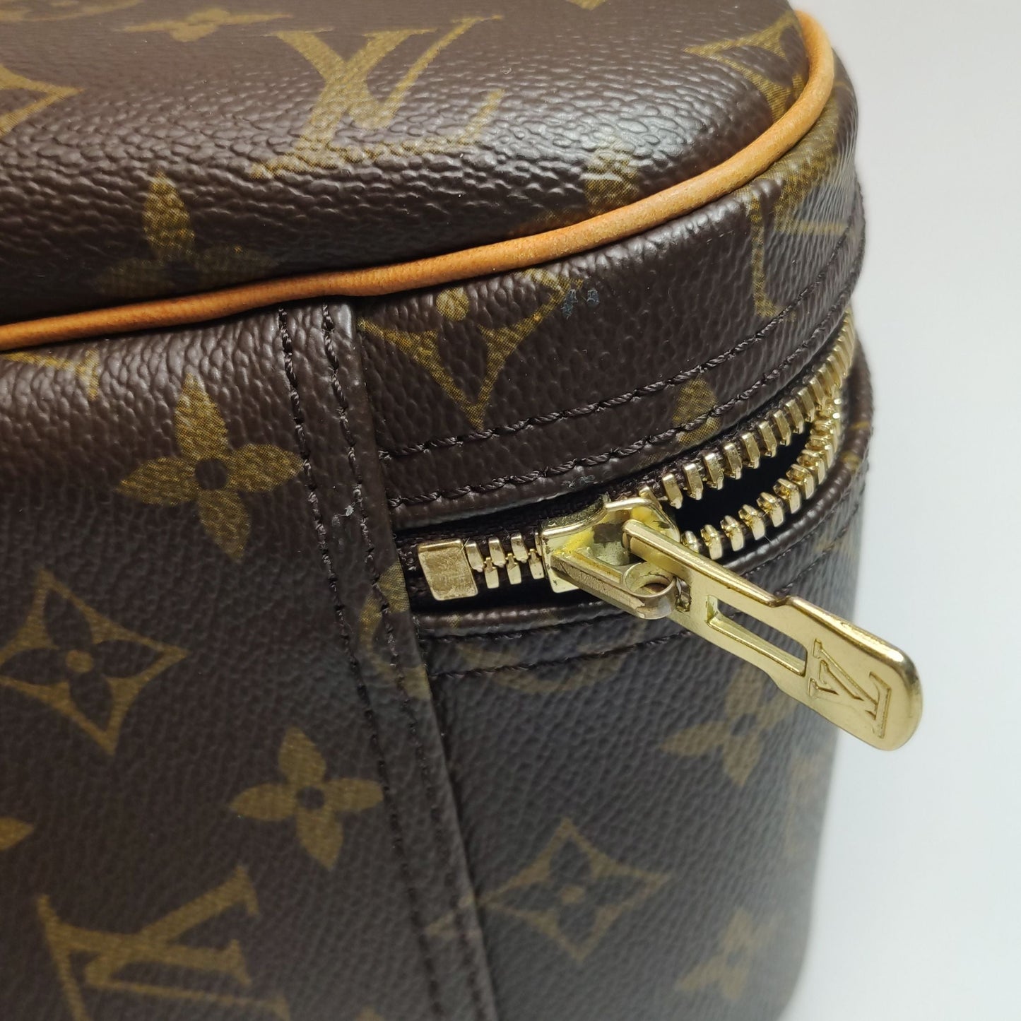 Preloved GLM-Excursion Small Monogram Canvas Handbag 250422781160973