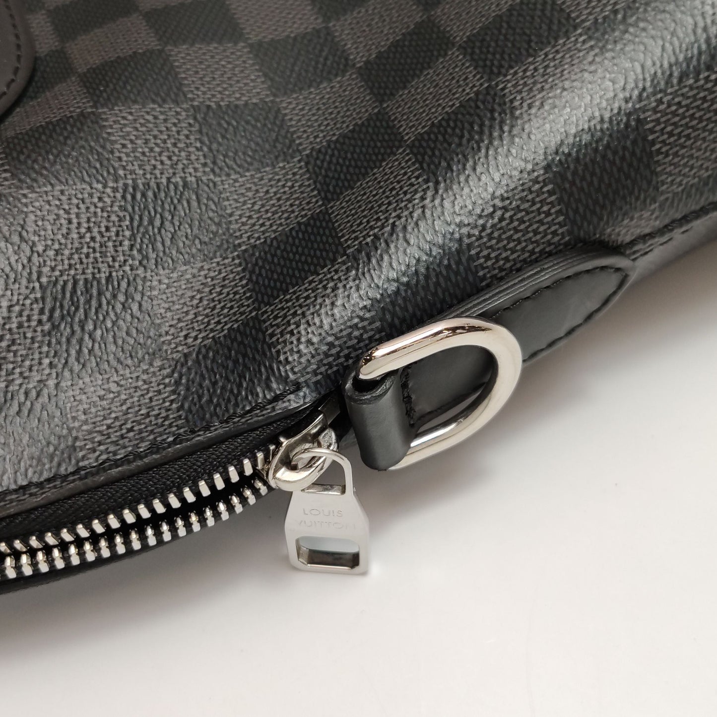Preloved GLM-Porte-Documents Jour Leather Check Trim Handbag with Chip 250424781163302