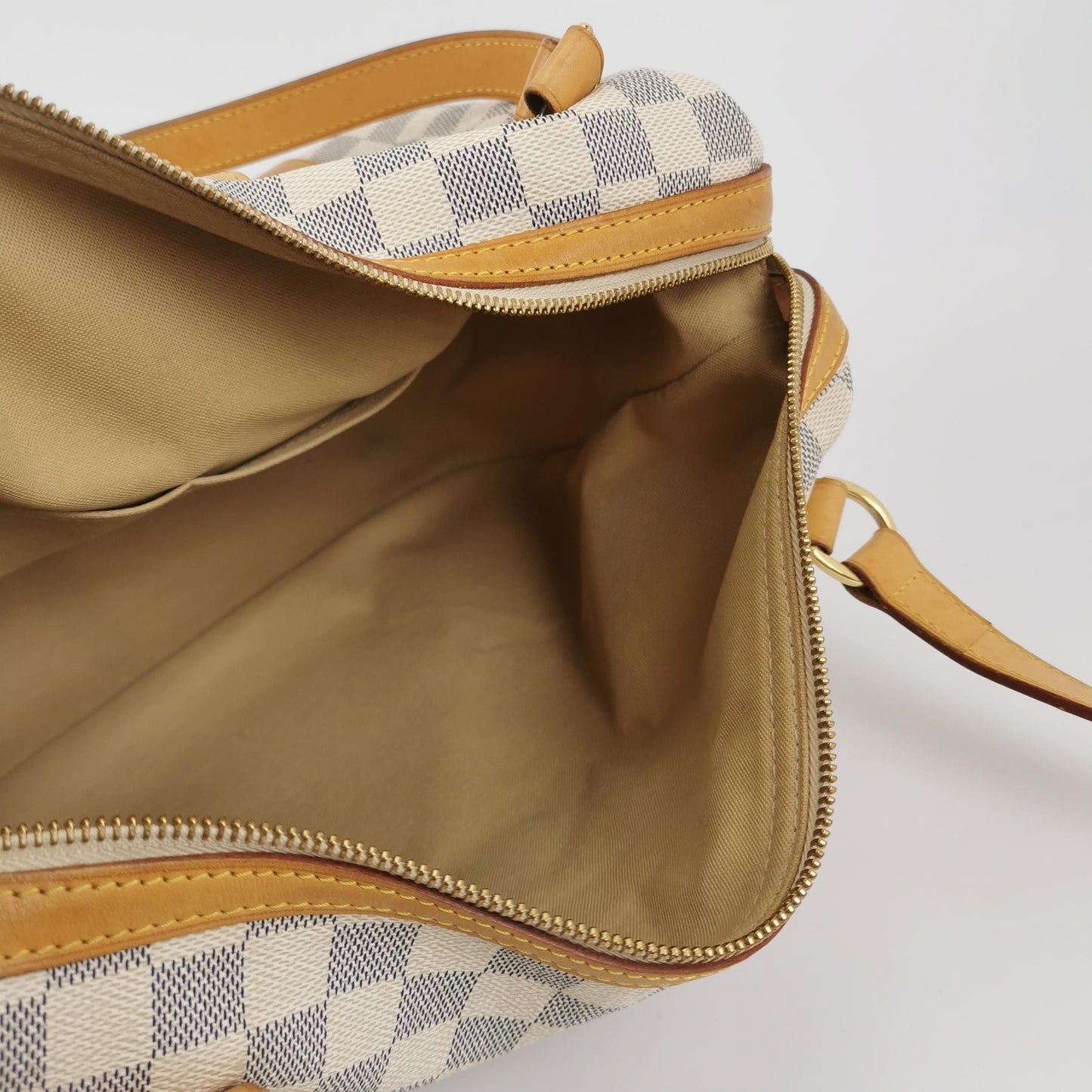 Preloved GLM-Stresa Checkered Buckle Shoulder Bag 250422781160501