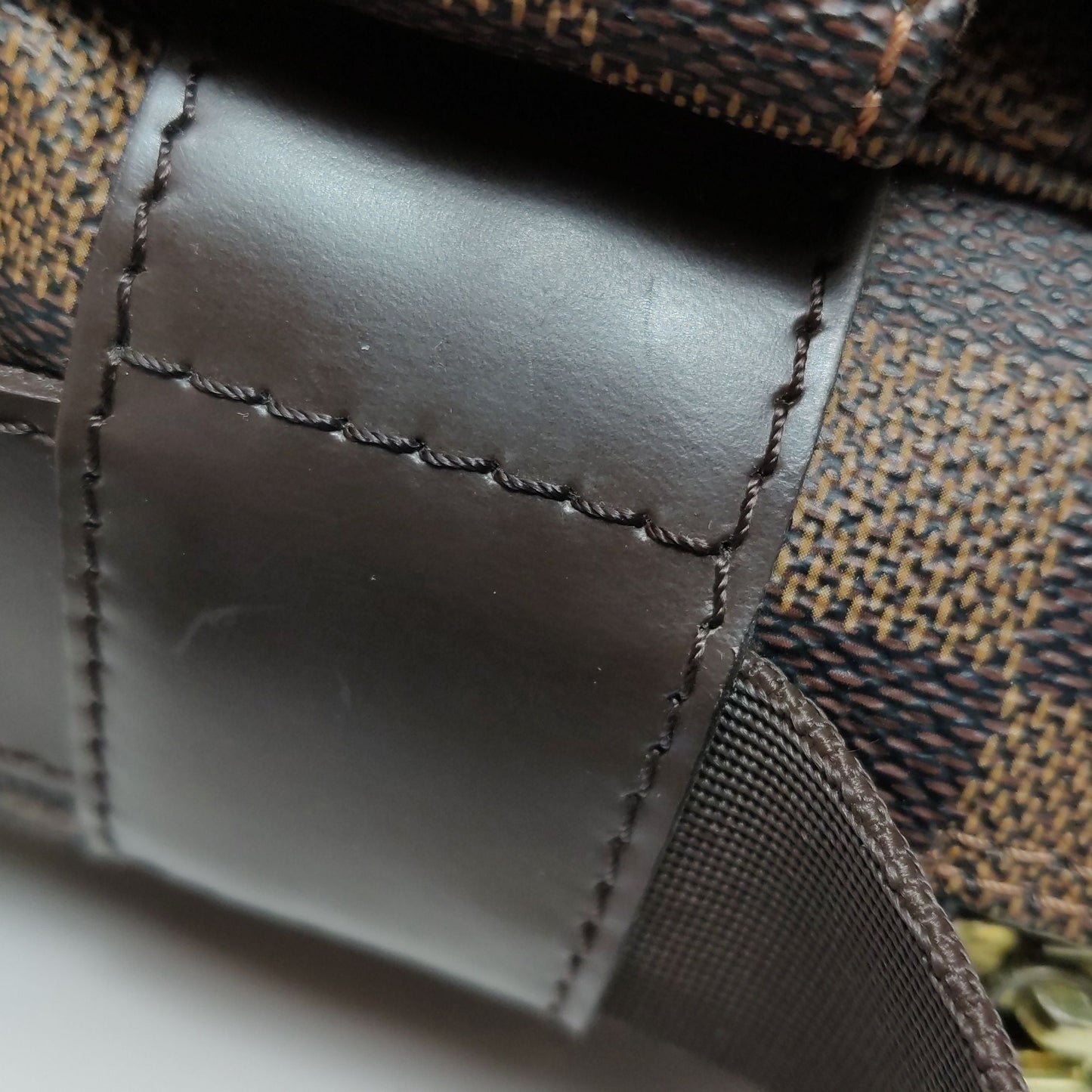 Preloved GLM-Naviglio Leather Checkered Flap Messenger Crossbody Bag 250425781164659