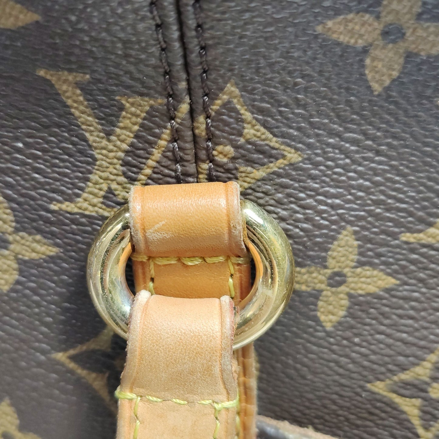 Preloved GLM-Totally Medium Monogram Canvas Shoulder Bag 250423781161116