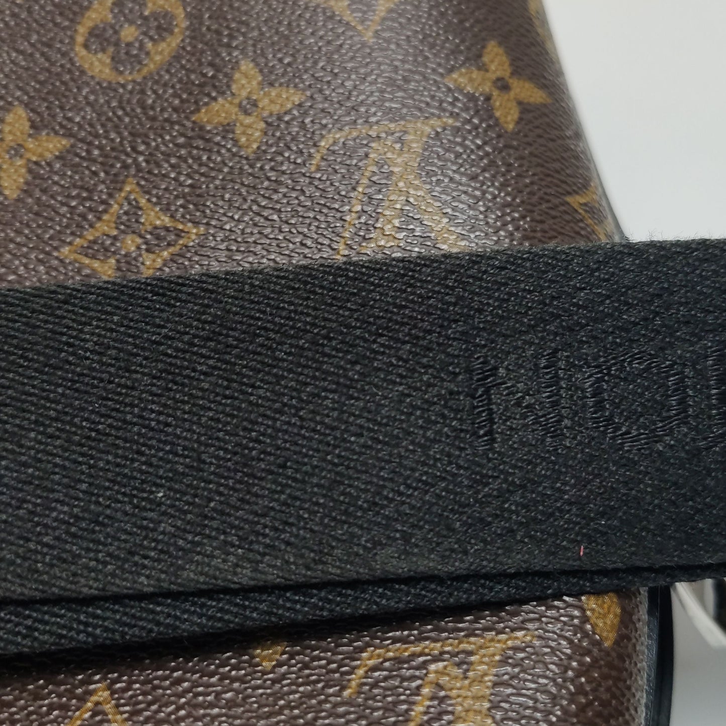 Preloved GLM-Torres Crossbody Shoulder Bag 250421781158763