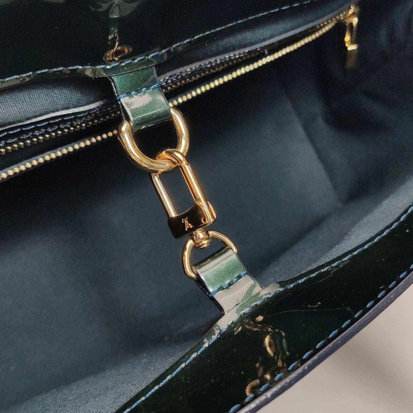 Preloved GLM-Wilshire Patent Leather Monogram Logo Tote Bag 250421781158034