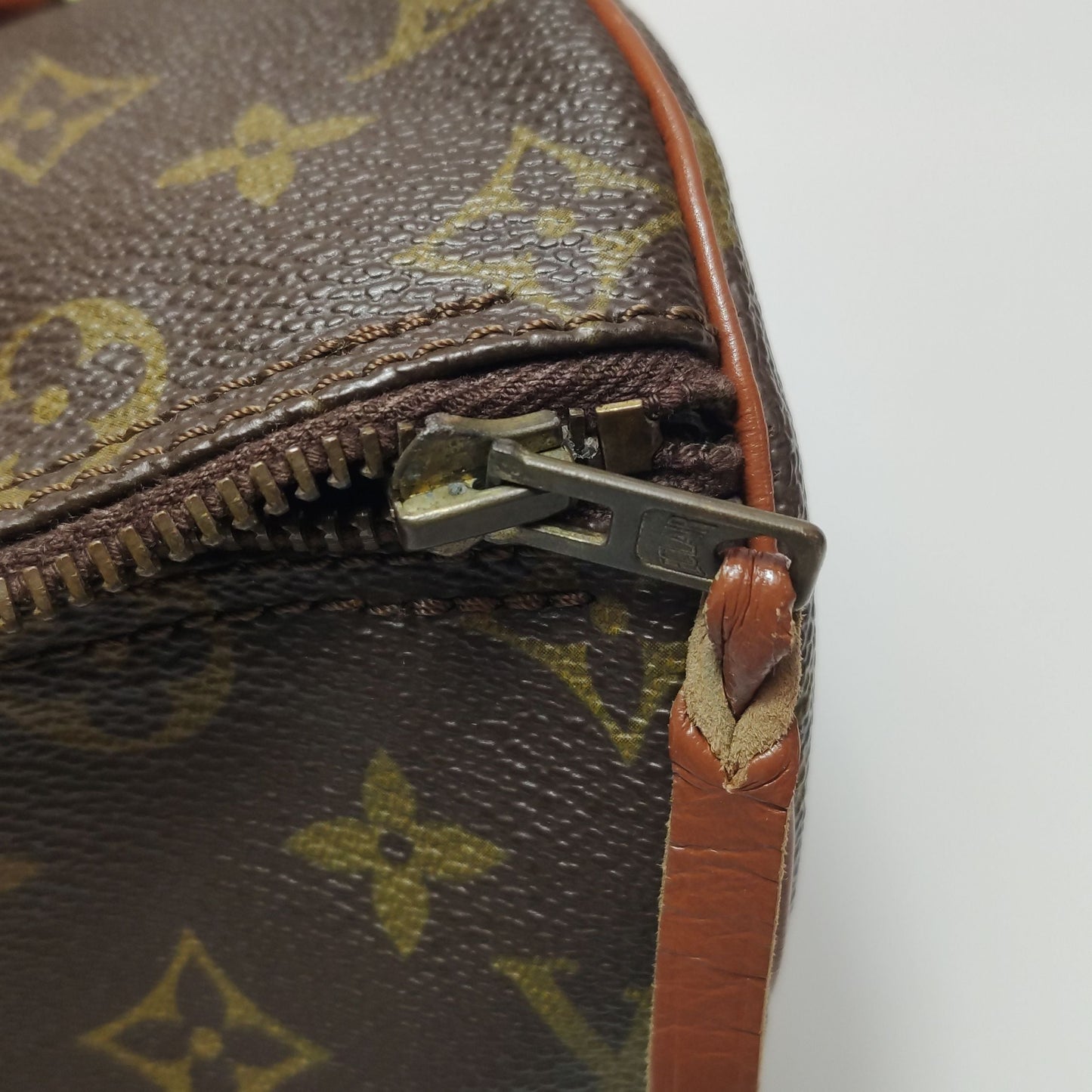 Preloved GLM-Papillon Medium Monogram Canvas Round Barrel Handbag 047852301220