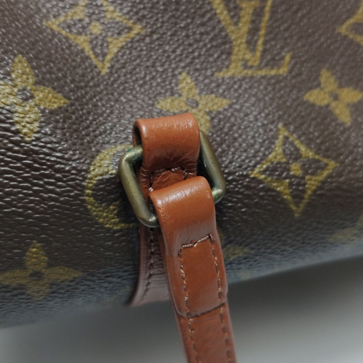 Preloved GLM-Papillon Medium Monogram Canvas Round Barrel Handbag 047852301220