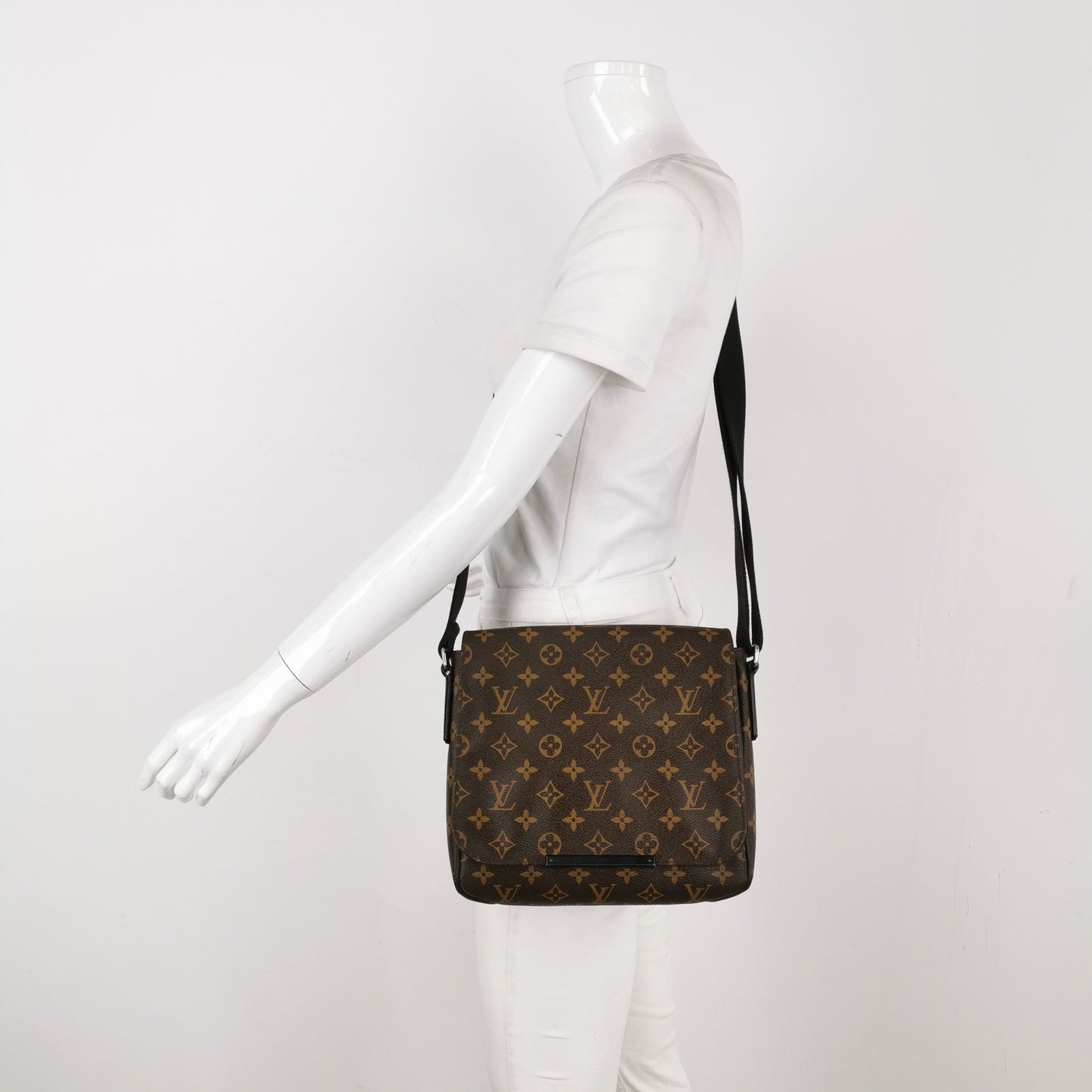Preloved GLM-Small Monogram Canvas Flap Crossbody Shoulder Bag 250421781158737