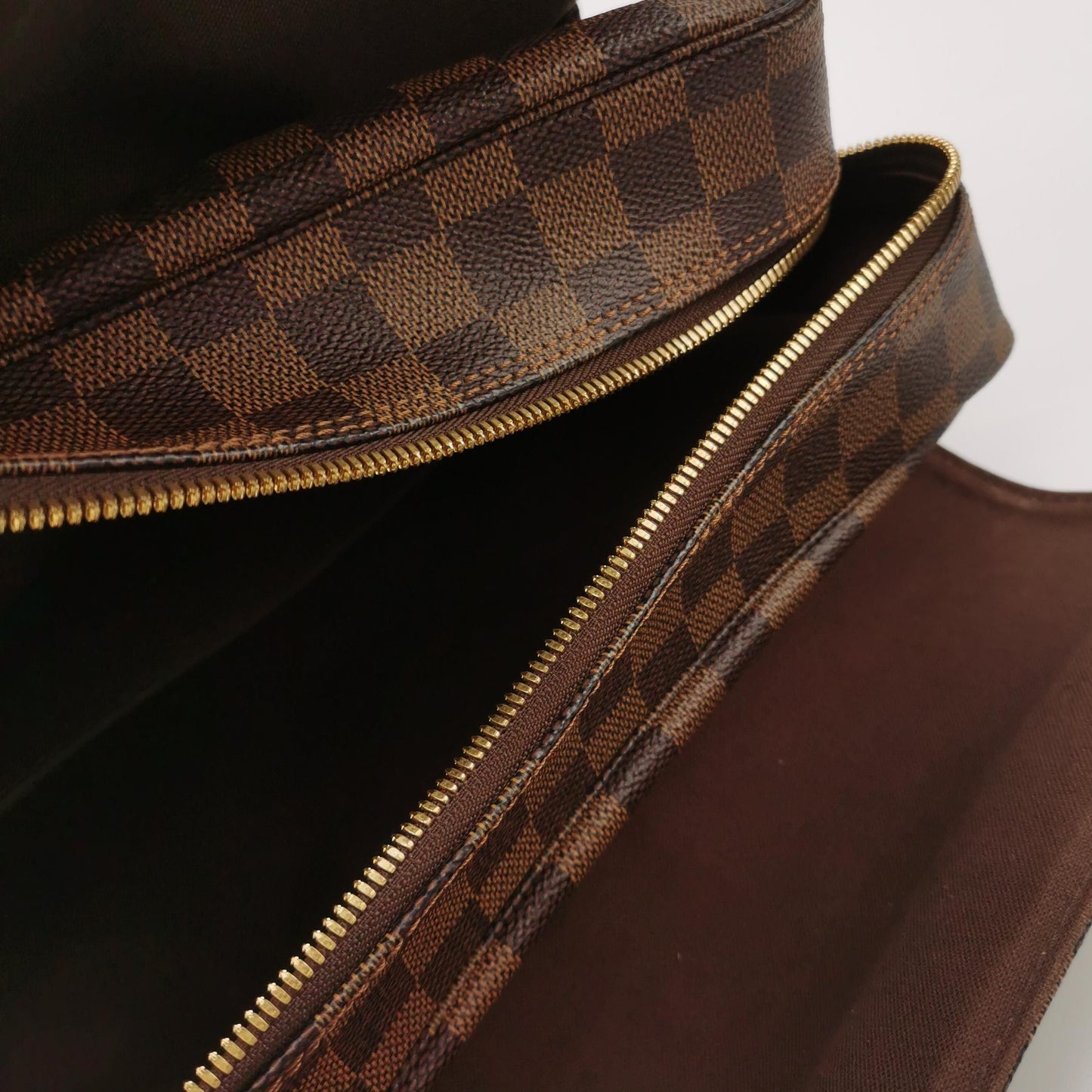 Preloved GLM-Naviglio Leather Checkered Flap Messenger Bag 250420781157686
