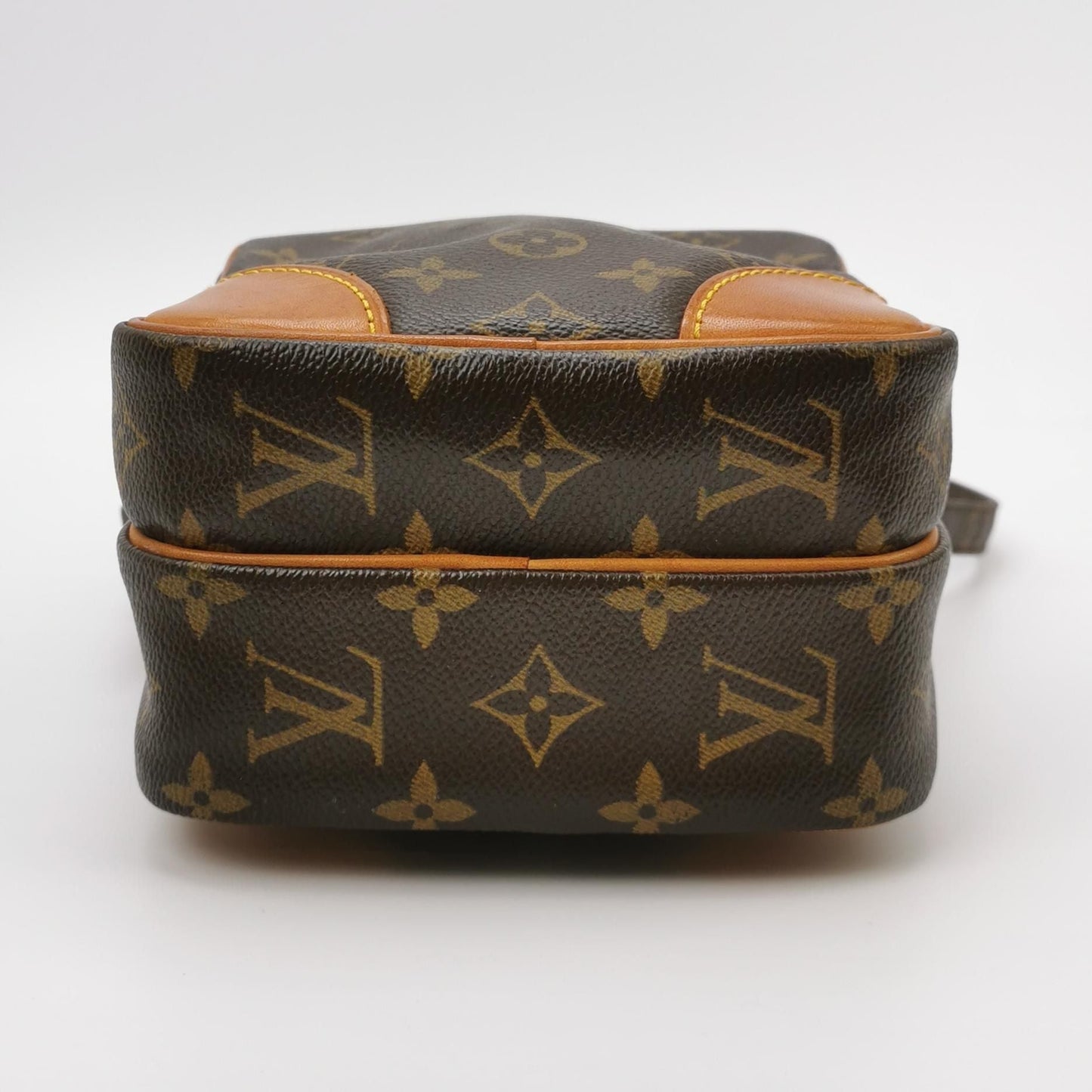 Preloved GLM-Amazone Camera Bag Monogram Print Zip Front Crossbody Shoulder Bag 250420781157184