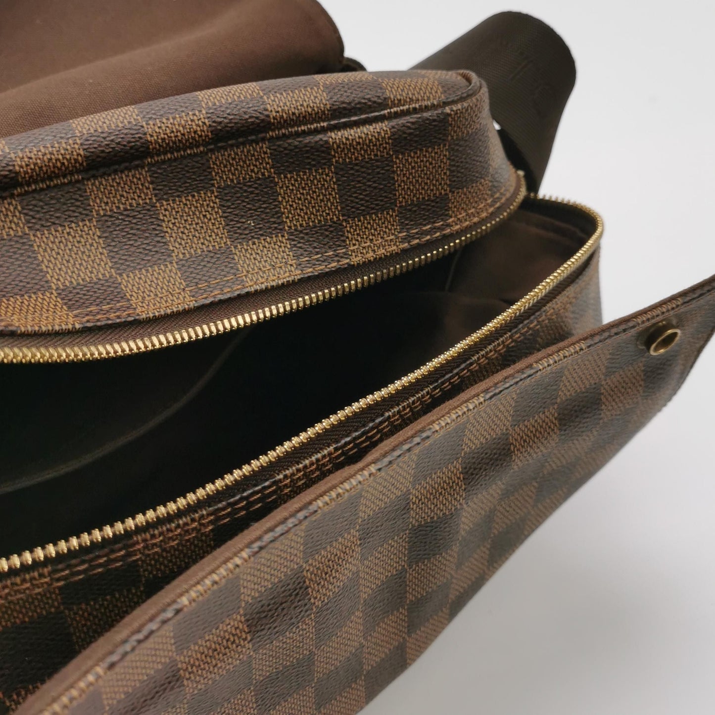 Preloved GLM-Naviglio Leather Checkered Flap Messenger Crossbody Bag 250420781157373