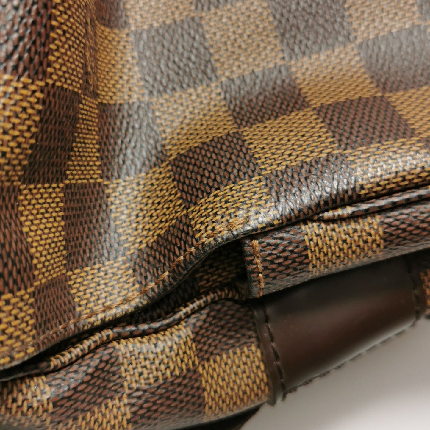 Preloved GLM-Naviglio Leather Checkered Flap Messenger Crossbody Bag 250420781157373