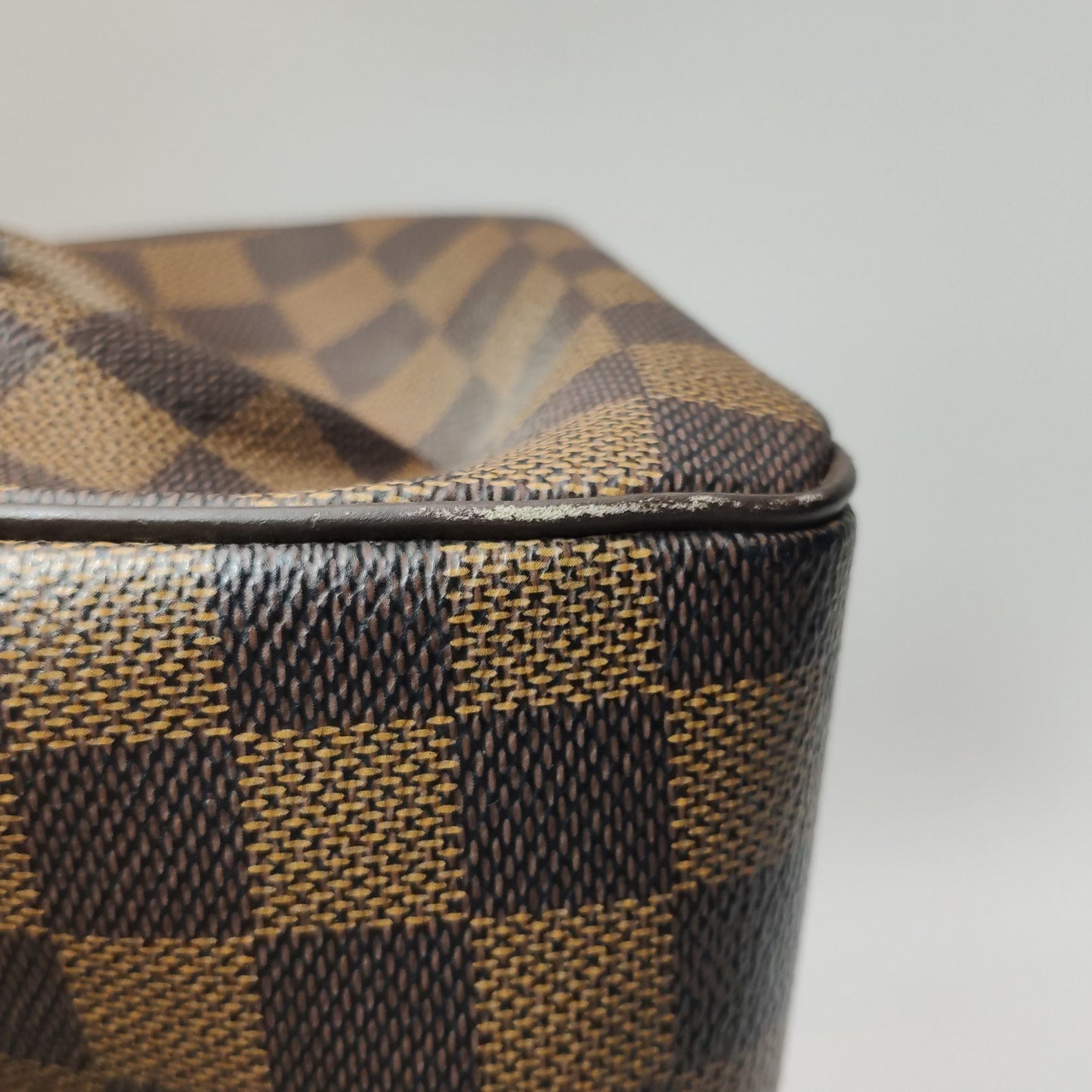 Preloved GLM-Trevi Leather Checkered Pleated Handbag Shoulder Bag 250418781153938