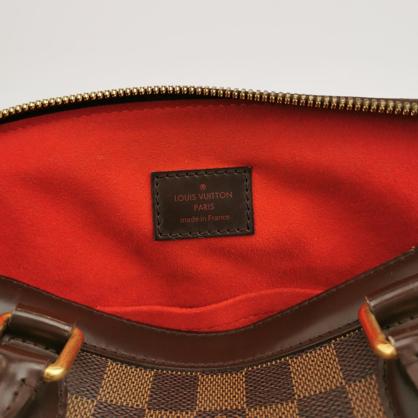 Preloved GLM-Trevi Leather Checkered Pleated Handbag Shoulder Bag 250418781153938