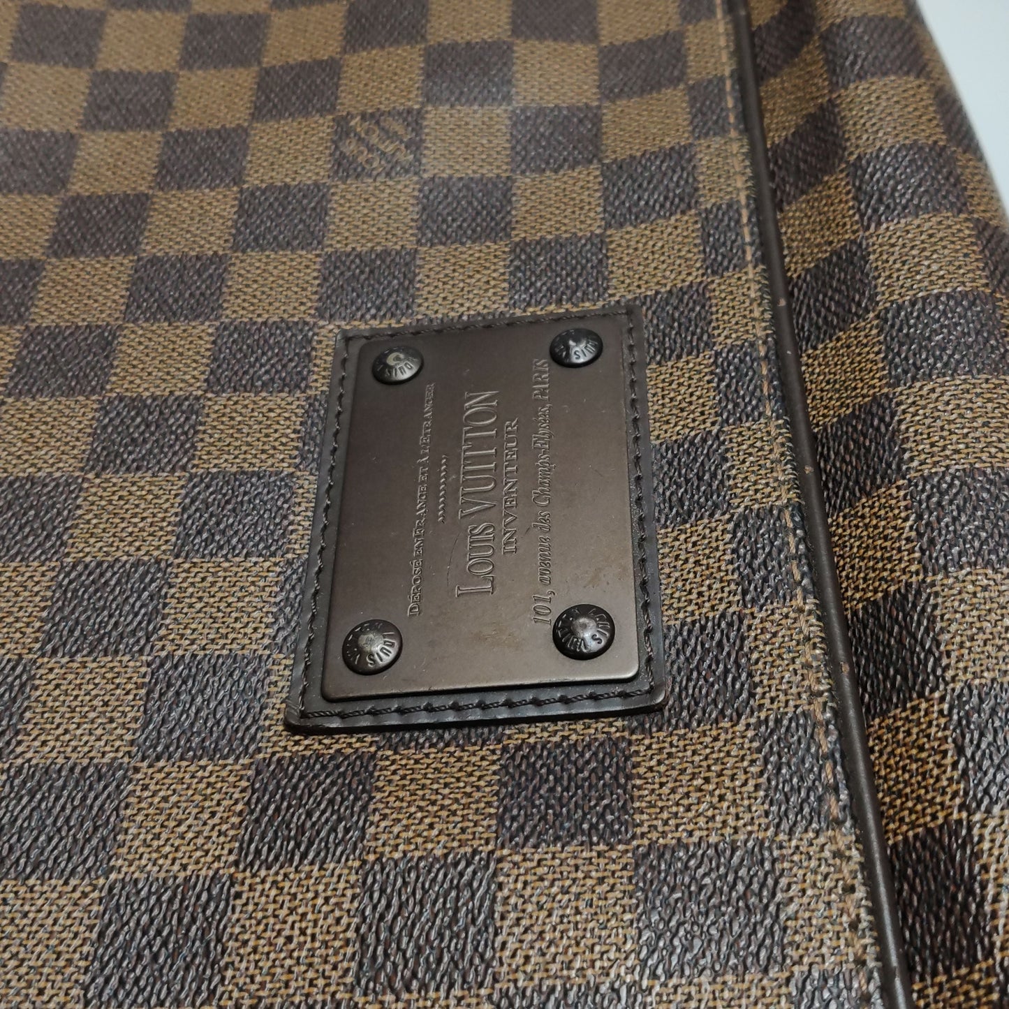 Preloved GLM-Brooklyn Leather Checkerboard Logo Messenger Bag 250415781149736