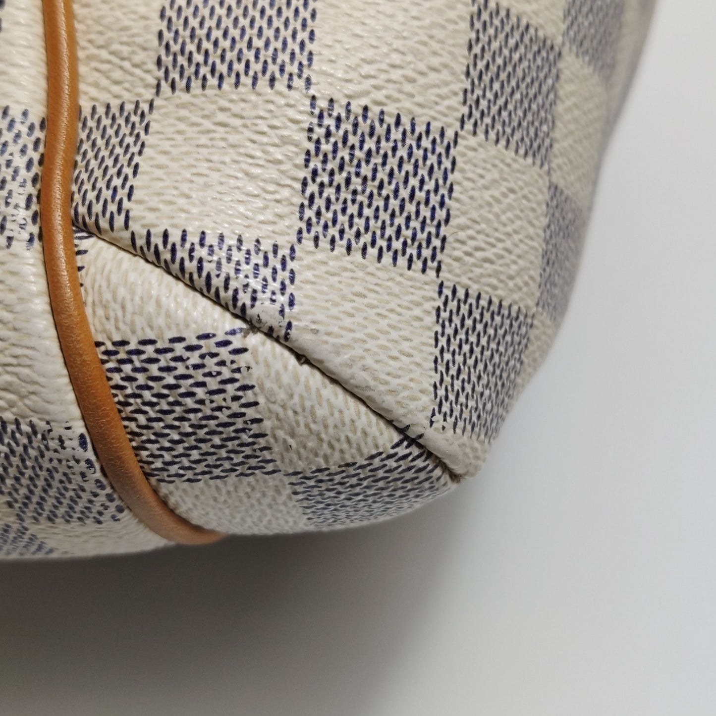 Preloved GLM-Totally Small Checkerboard Shoulder Bag 250412781145630