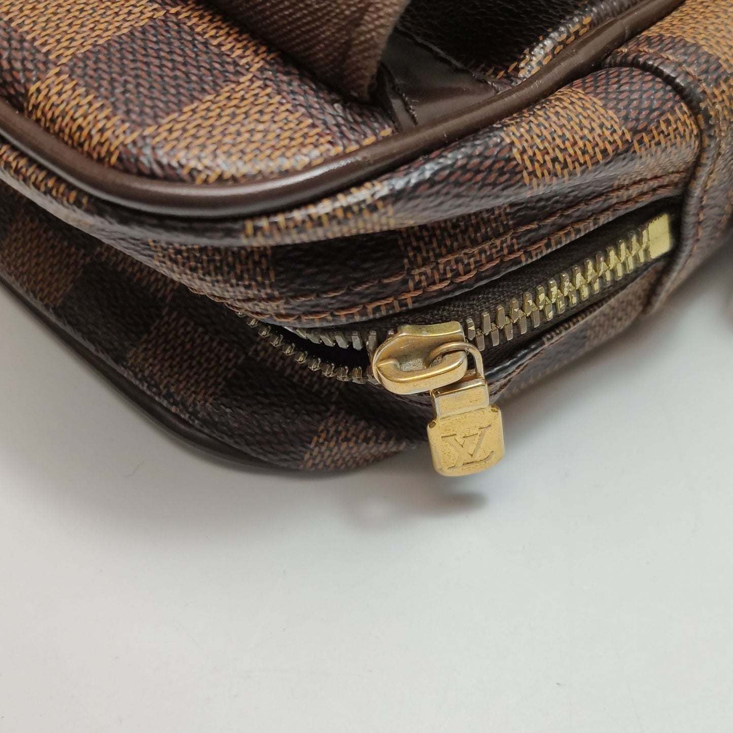 Preloved GLM-Shelton Checkerboard Crossbody Shoulder Bag 250409781141186