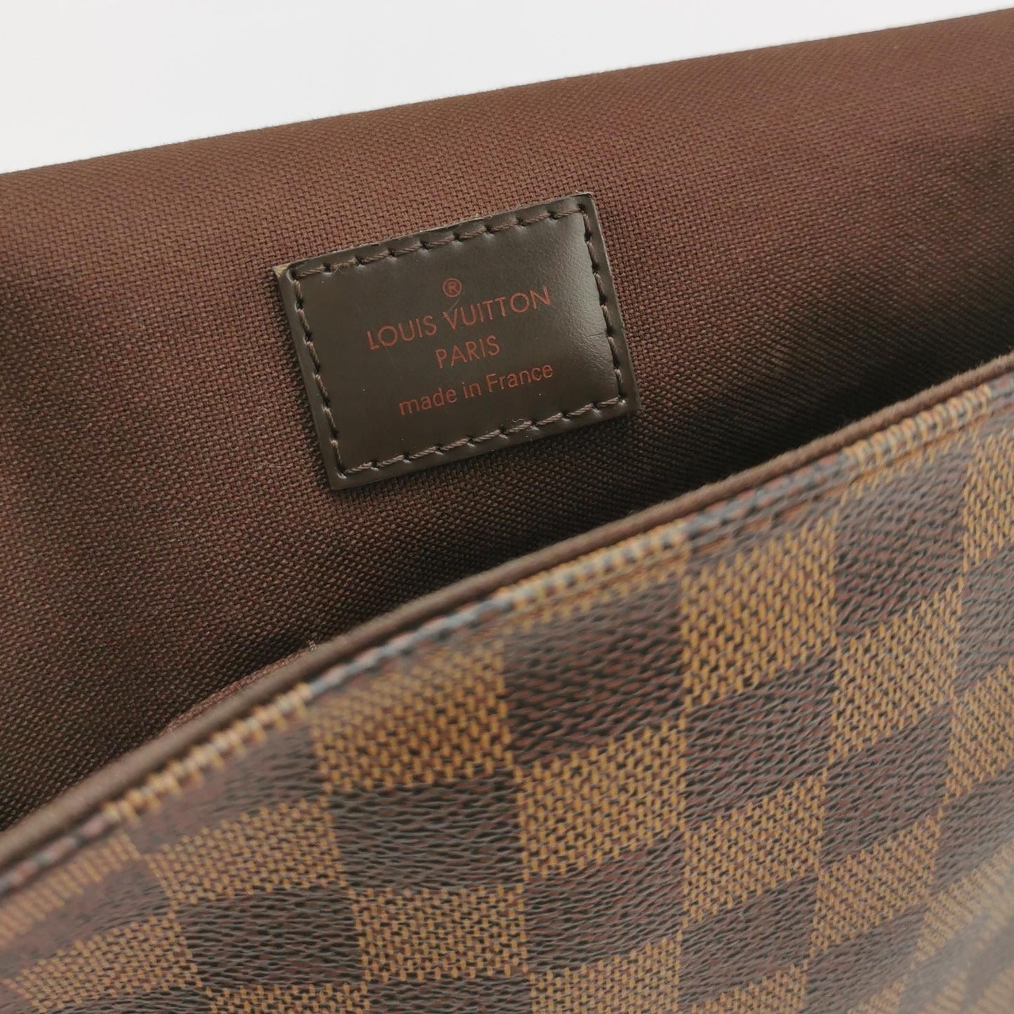 Preloved GLM-Brooklyn Leather Checkerboard Logo Messenger Bag 250411781144437