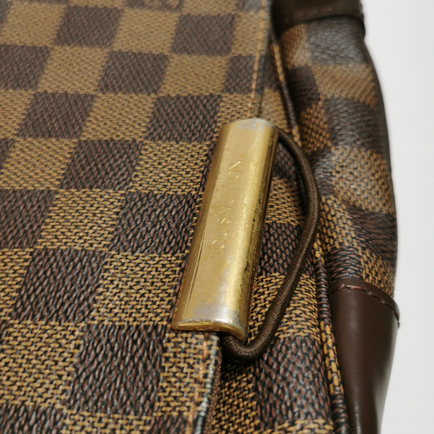 Preloved GLM-Bastille Leather Checkerboard Crossbody Bag 250409781141746