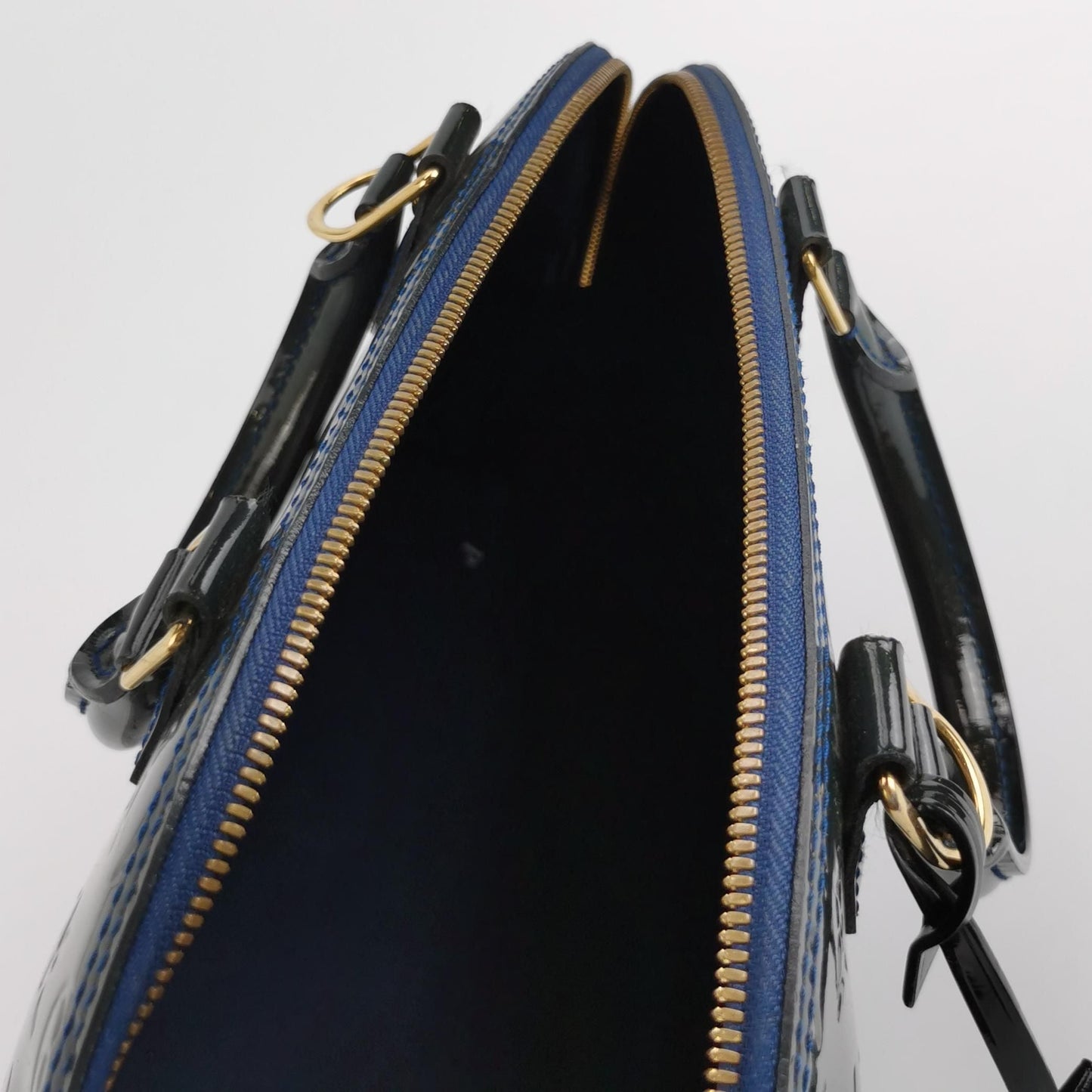 Preloved GLM-Alma BB Epi Leather Bag 250408781139184