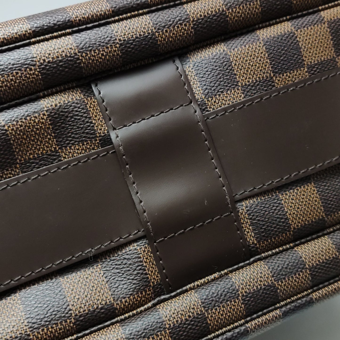 Preloved GLM-Naviglio Leather Checkered Flap Messenger Crossbody Bag 250409781140669