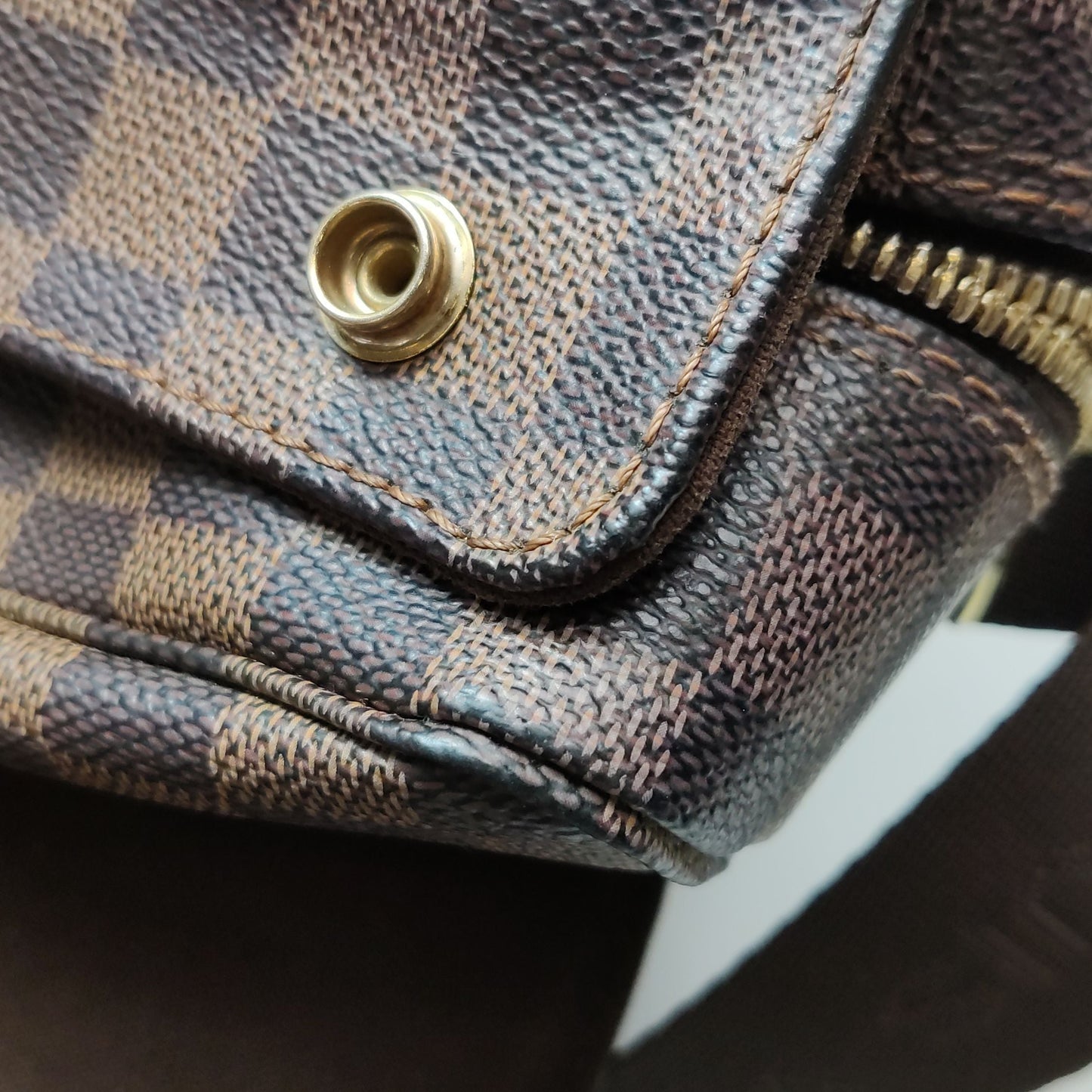 Preloved GLM-Naviglio Leather Checkered Flap Messenger Crossbody Bag 250409781140669