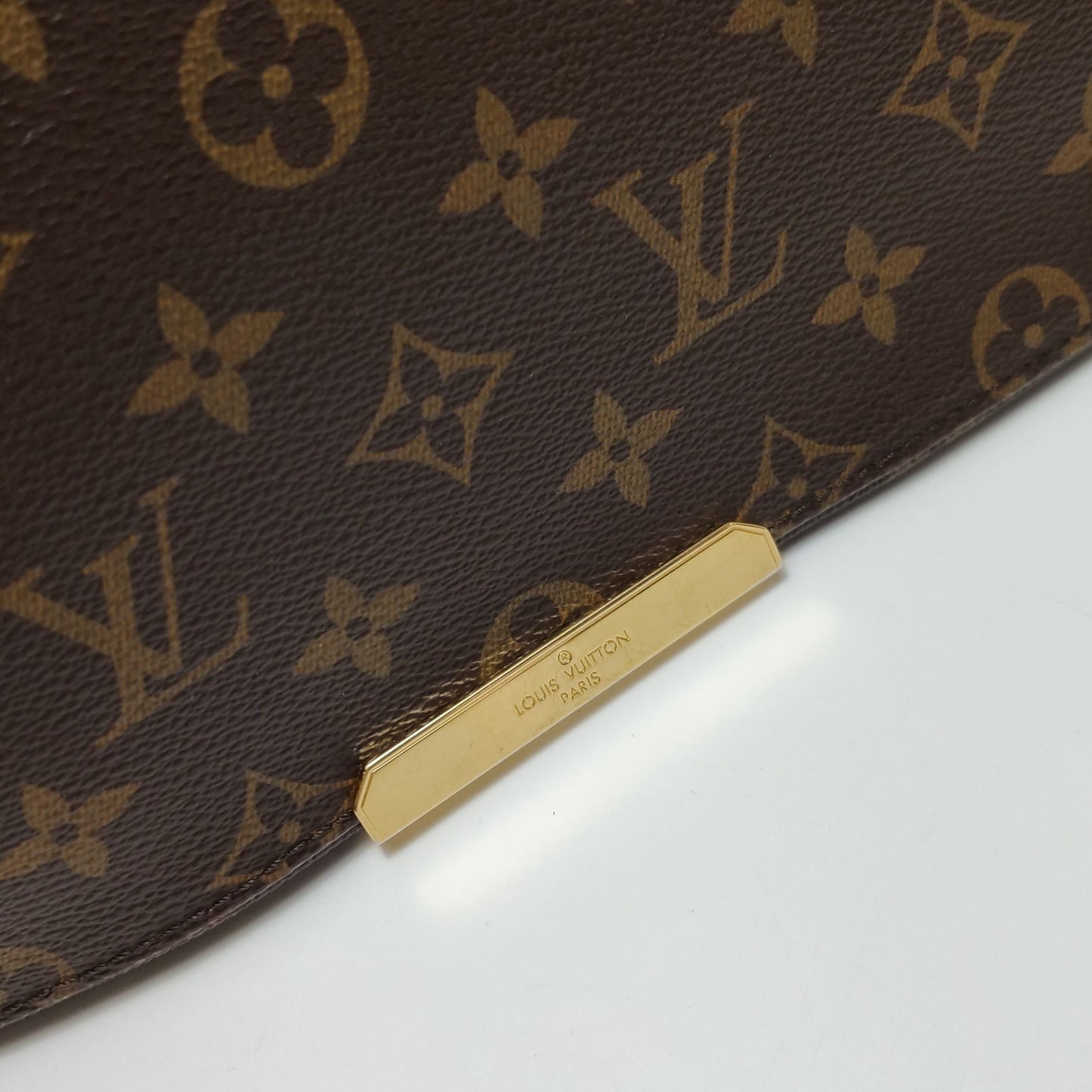 Preloved GLM-Abbesses Monogram Crossbody Shoulder Bag 250406781137024