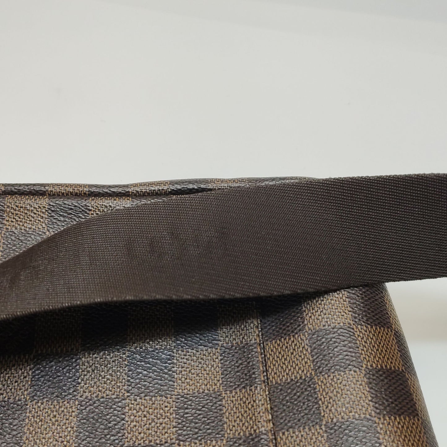Preloved GLM-Olav Checkerboard Messenger Bag 250407781138117