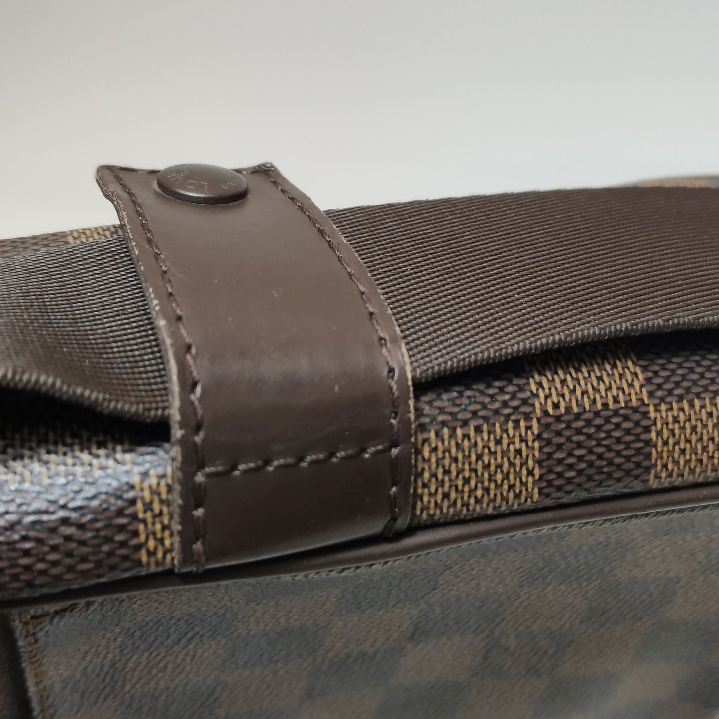 Preloved GLM-Olav Checkerboard Messenger Bag 250407781138117