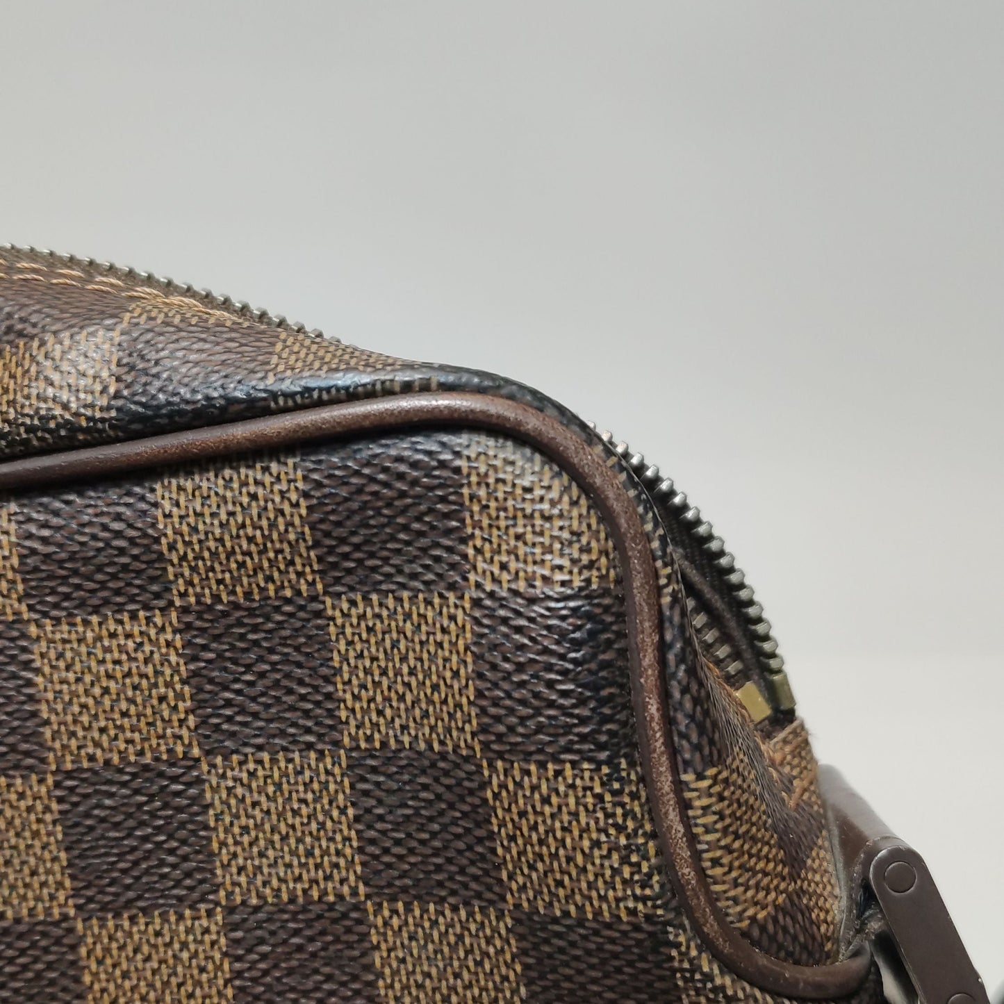 Preloved GLM-Olav Checkerboard Messenger Bag 250407781138117