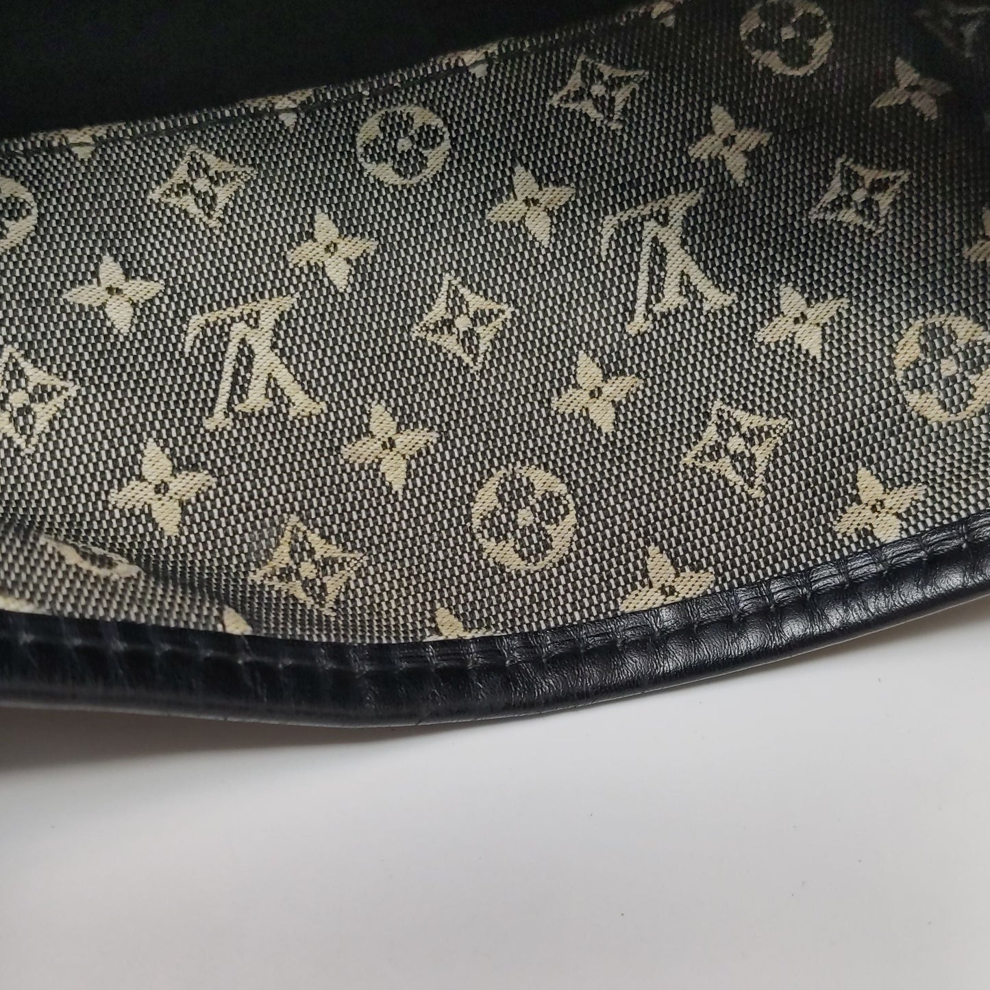 Preloved GLM-Besace Mary Kate Leather Canvas Crossbody Bag 250408781140156