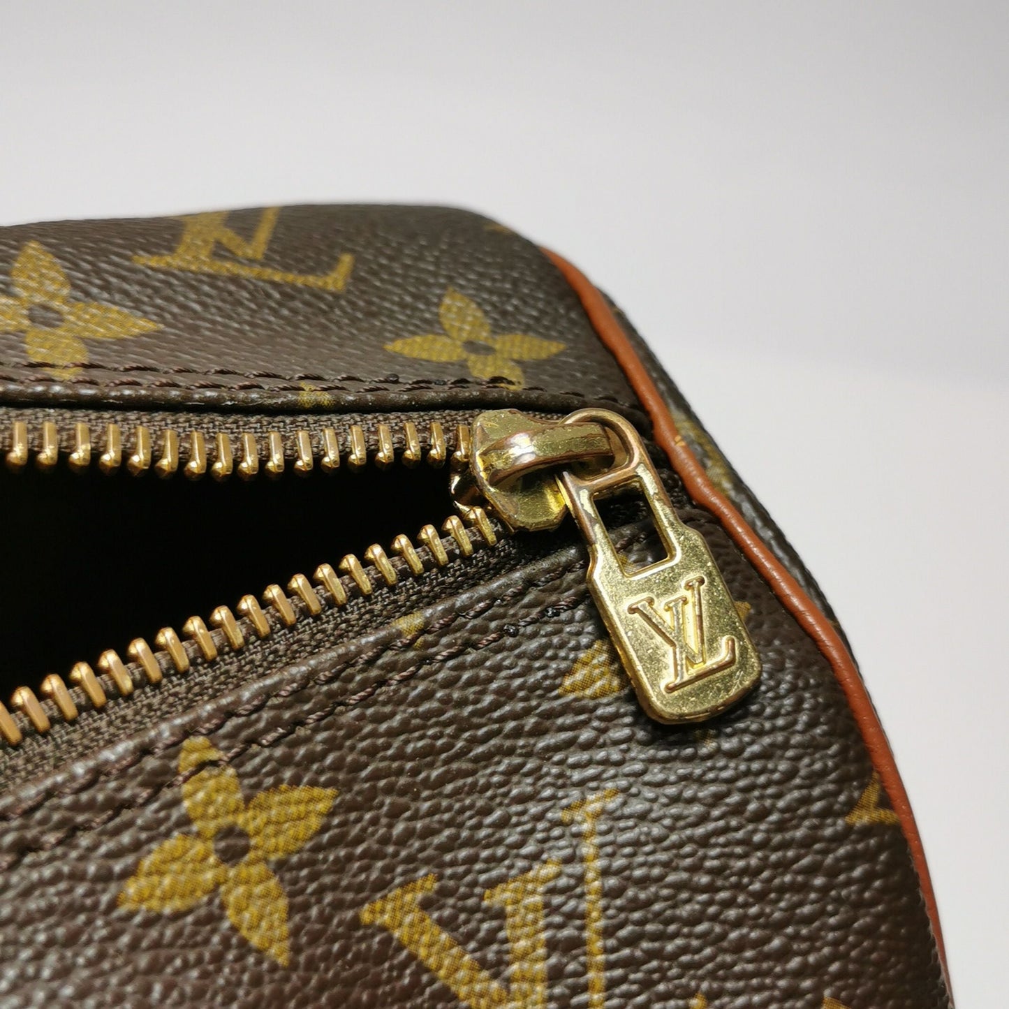 Preloved GLM-Papillon Large Monogram Canvas Round Barrel Handbag 250408781139813