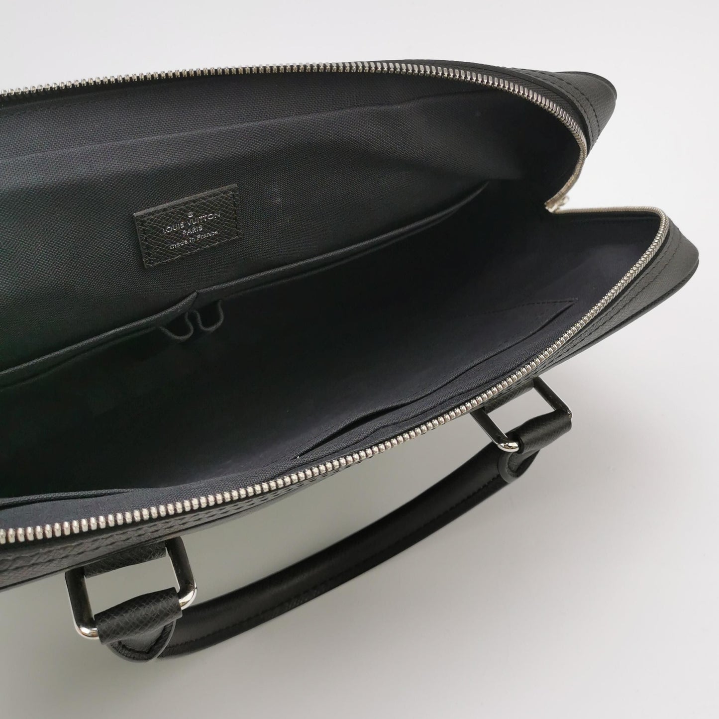 Preloved GLM-Taiga Leather Zip Briefcase Handbag 250406781137096