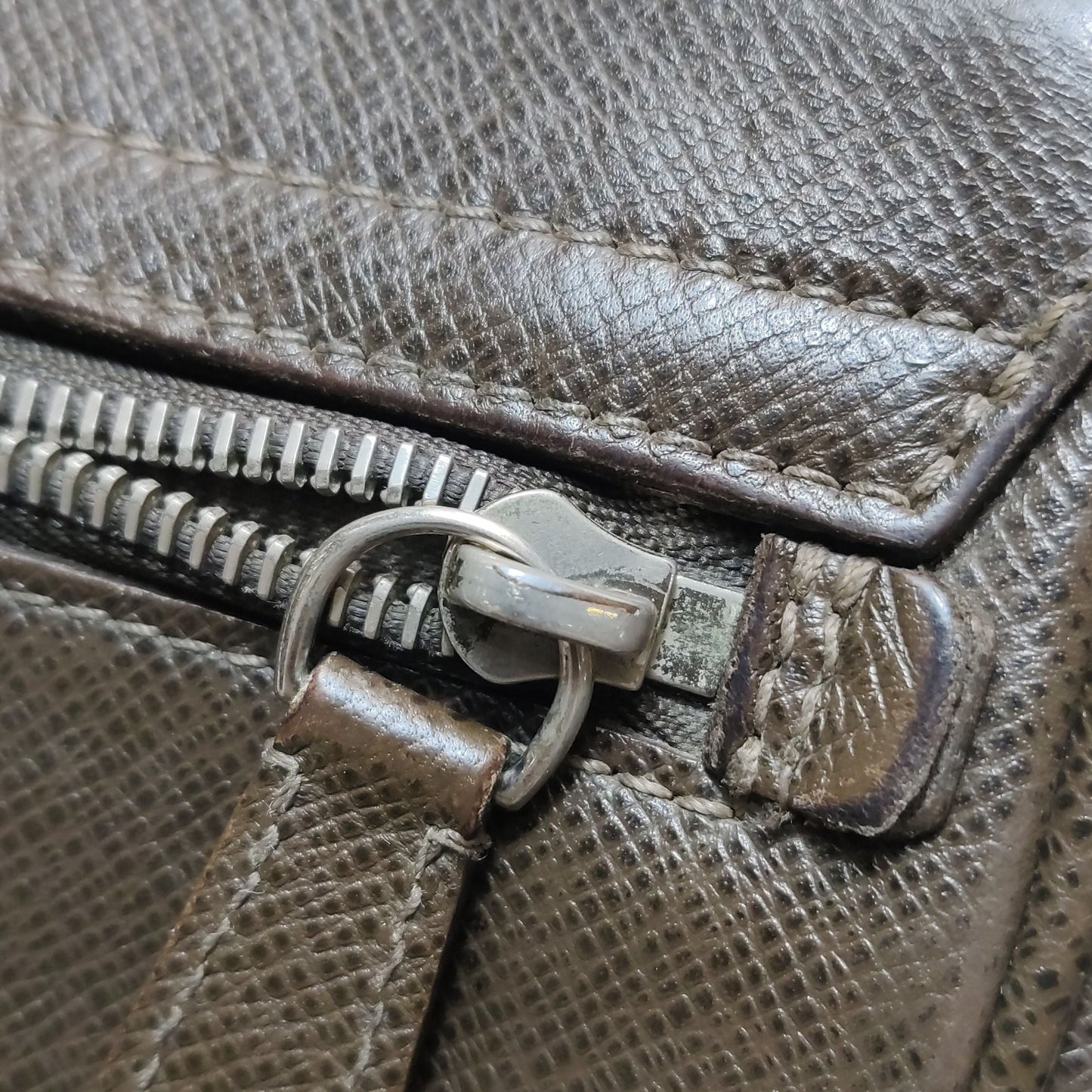 Preloved GLM-Leather Crossbody Shoulder Bag 250402781132072