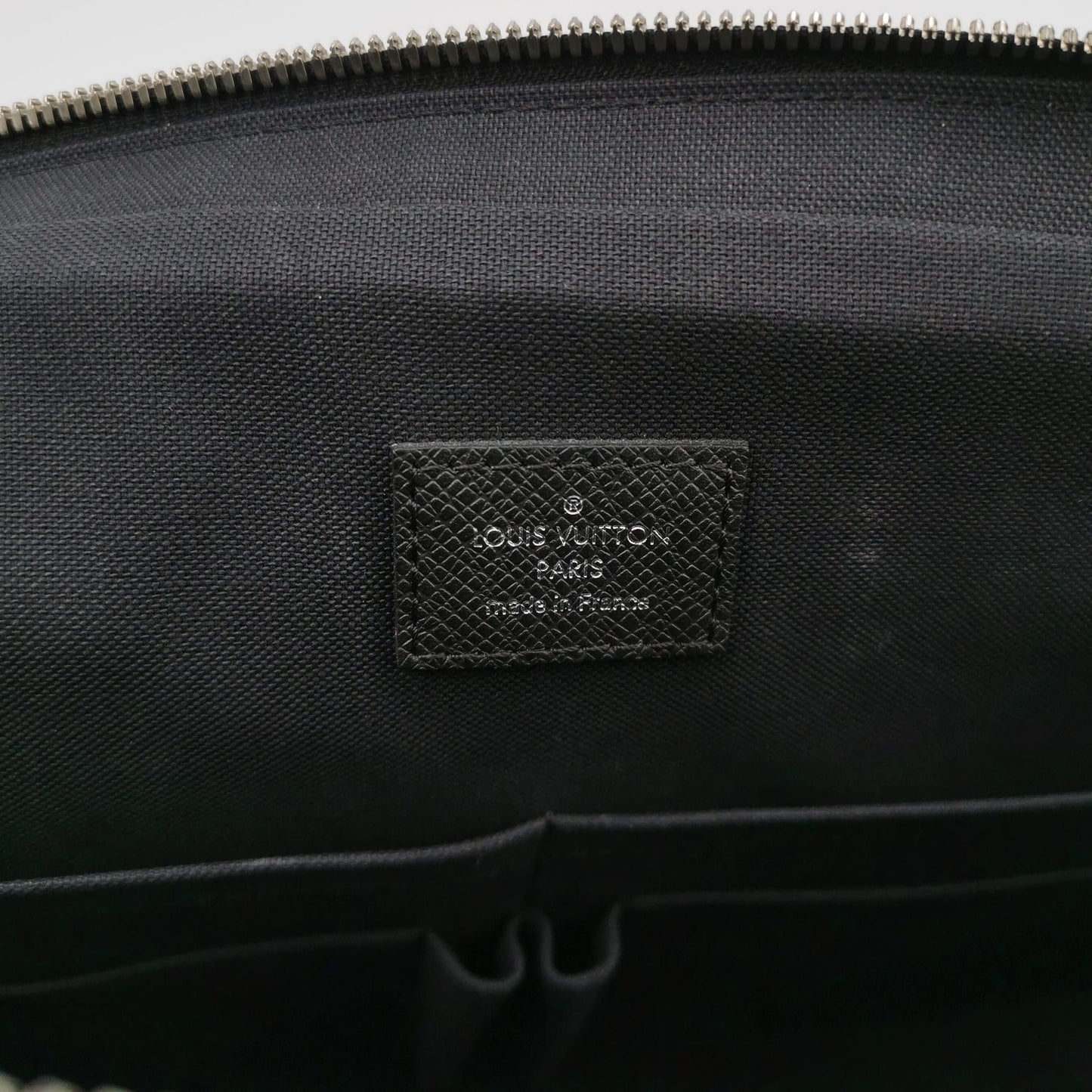 Preloved GLM-Taiga Leather Zip Briefcase Handbag 250406781137096