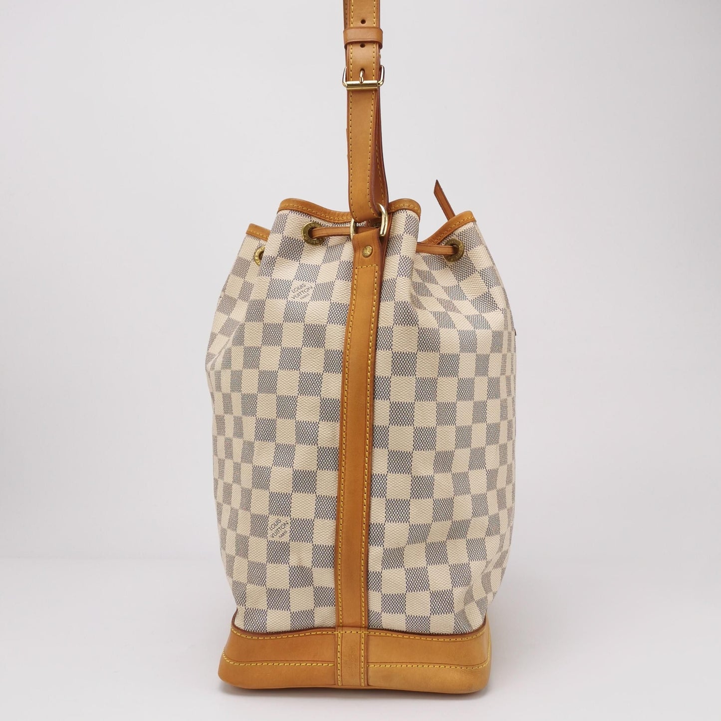 Preloved GLM-NOE Large Checkered Drawstring Shoulder Bag 250403781133759