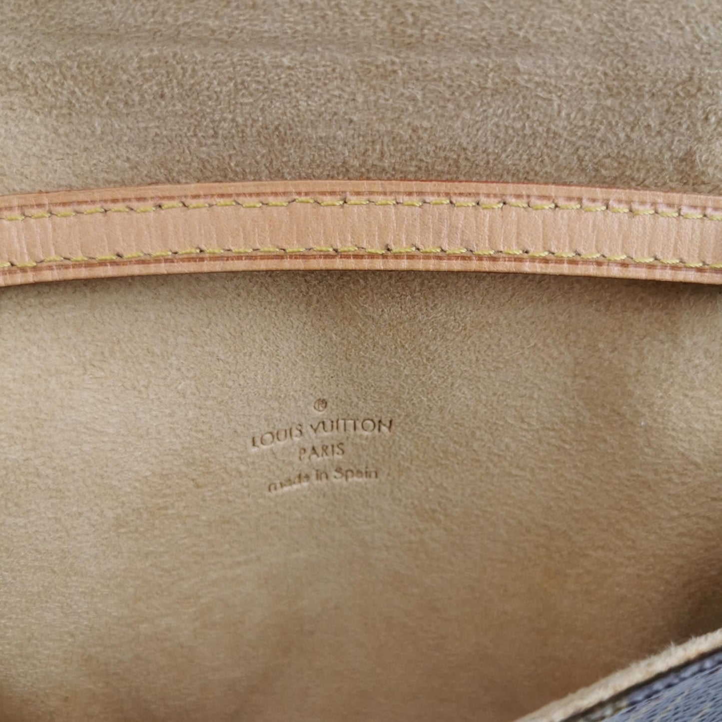 Preloved GLM-Twin Small Monogram Canvas Flap Envelope Crossbody Shoulder Bag 250404781133823