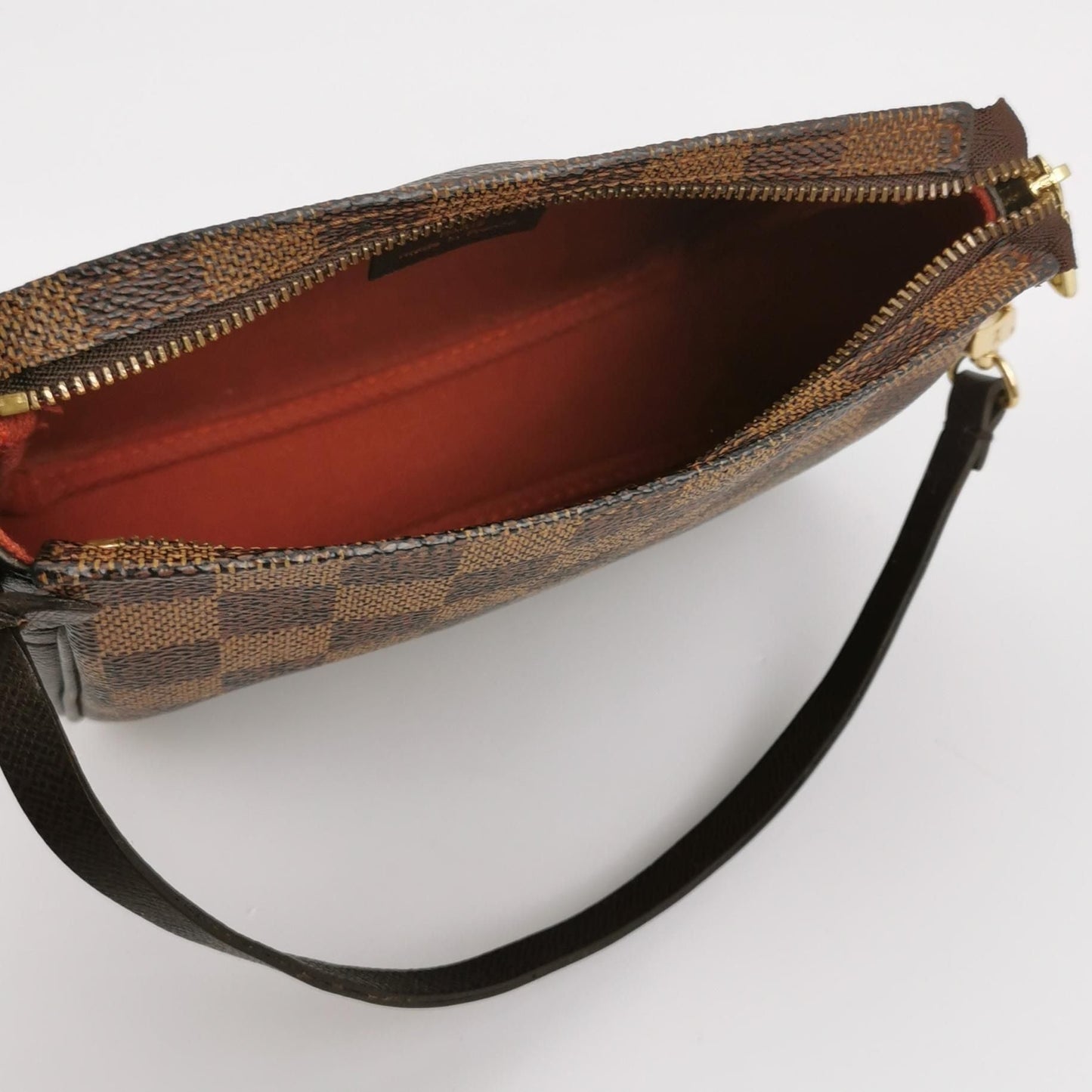 Preloved GLM-Trousse Makeup Leather Checkered  Hobo Handbag 047850300402