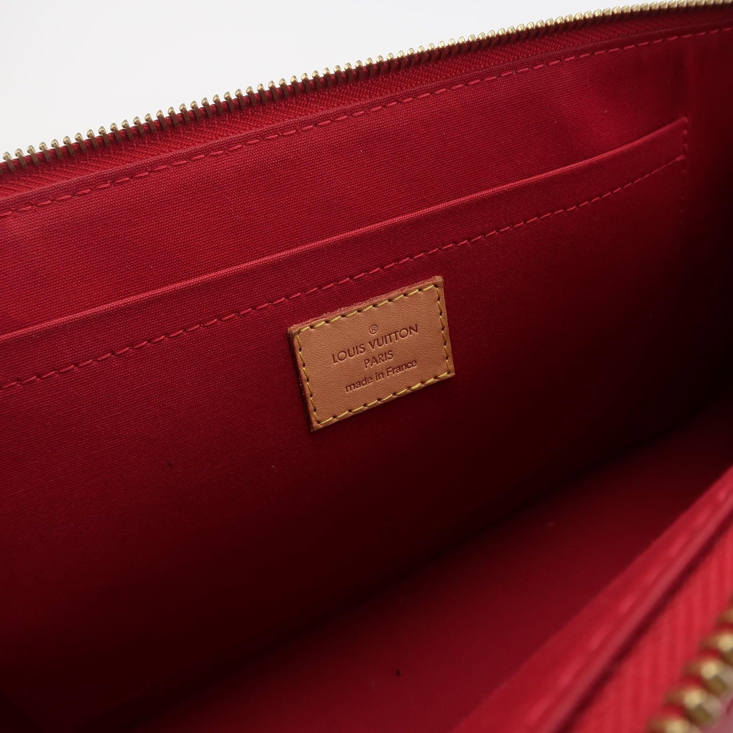 Preloved GLM-Rosewood Patent Leather and Vegetable-Tanned Monogram Embossed Triangle Shoulder Bag 250330781127737