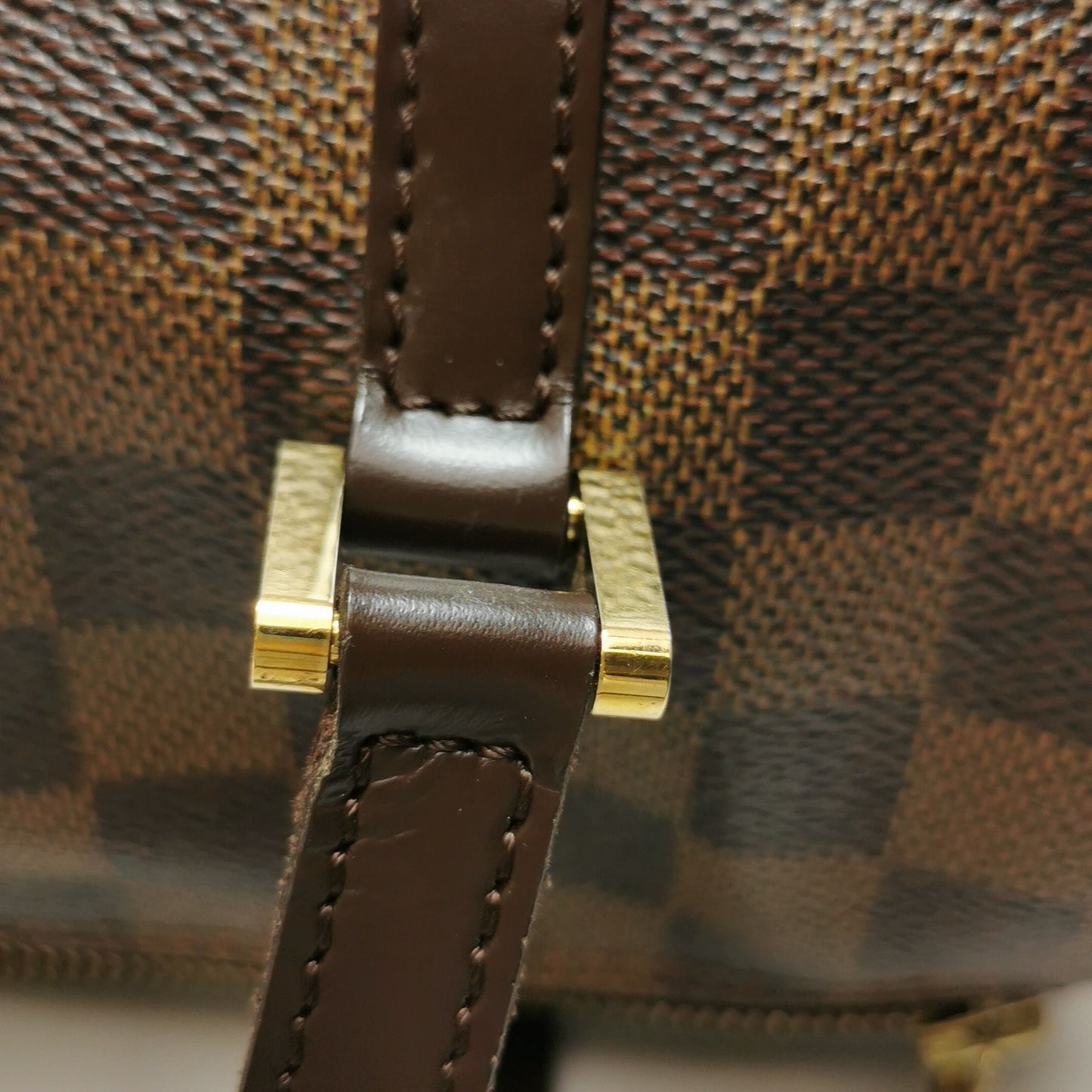 Preloved GLM-Papillon Medium Checkerboard Cylinder Bag 250328781124581