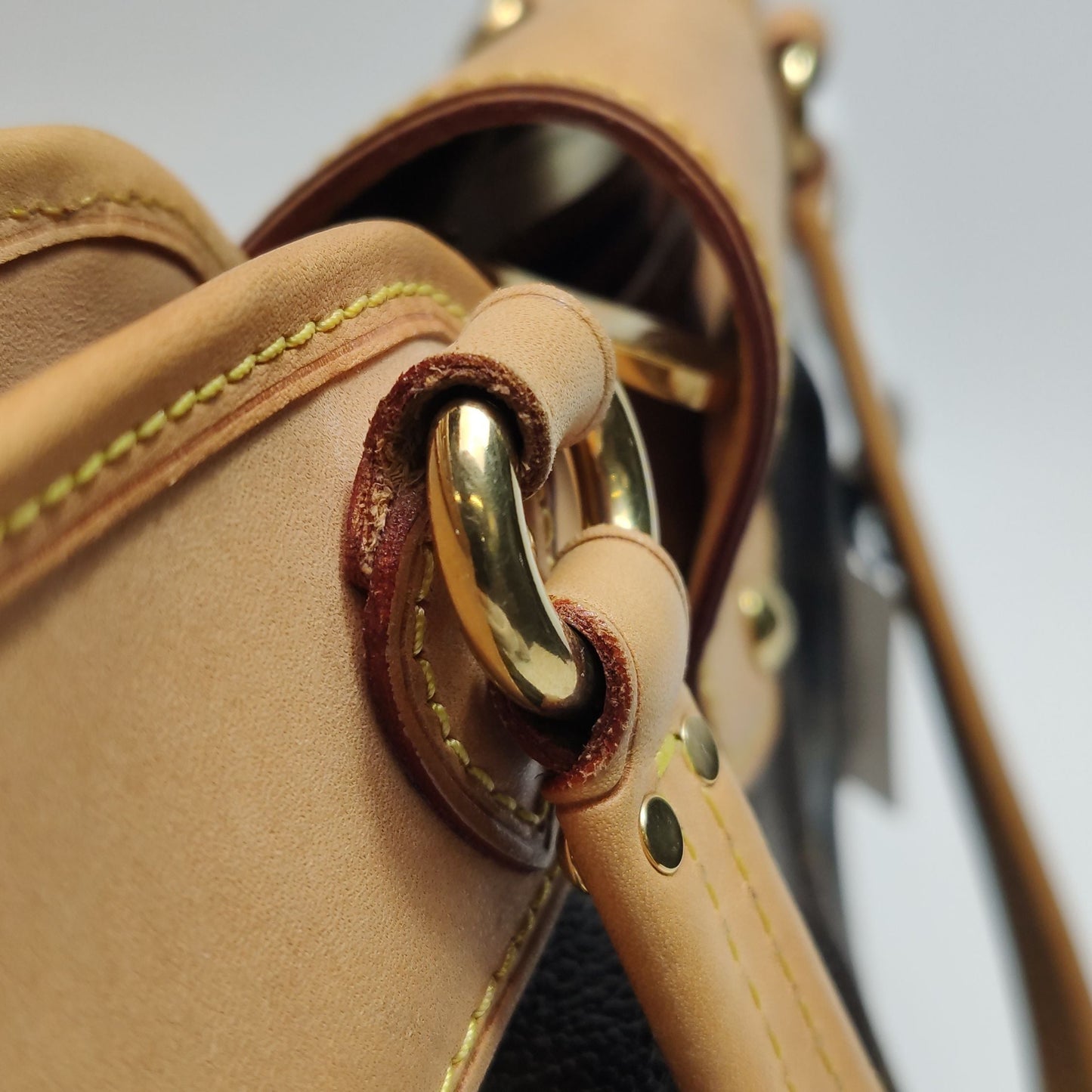 Preloved GLM-Boetie Vegetable Tanned Leather Monogram Pleated Shoulder Bag 250328781124591