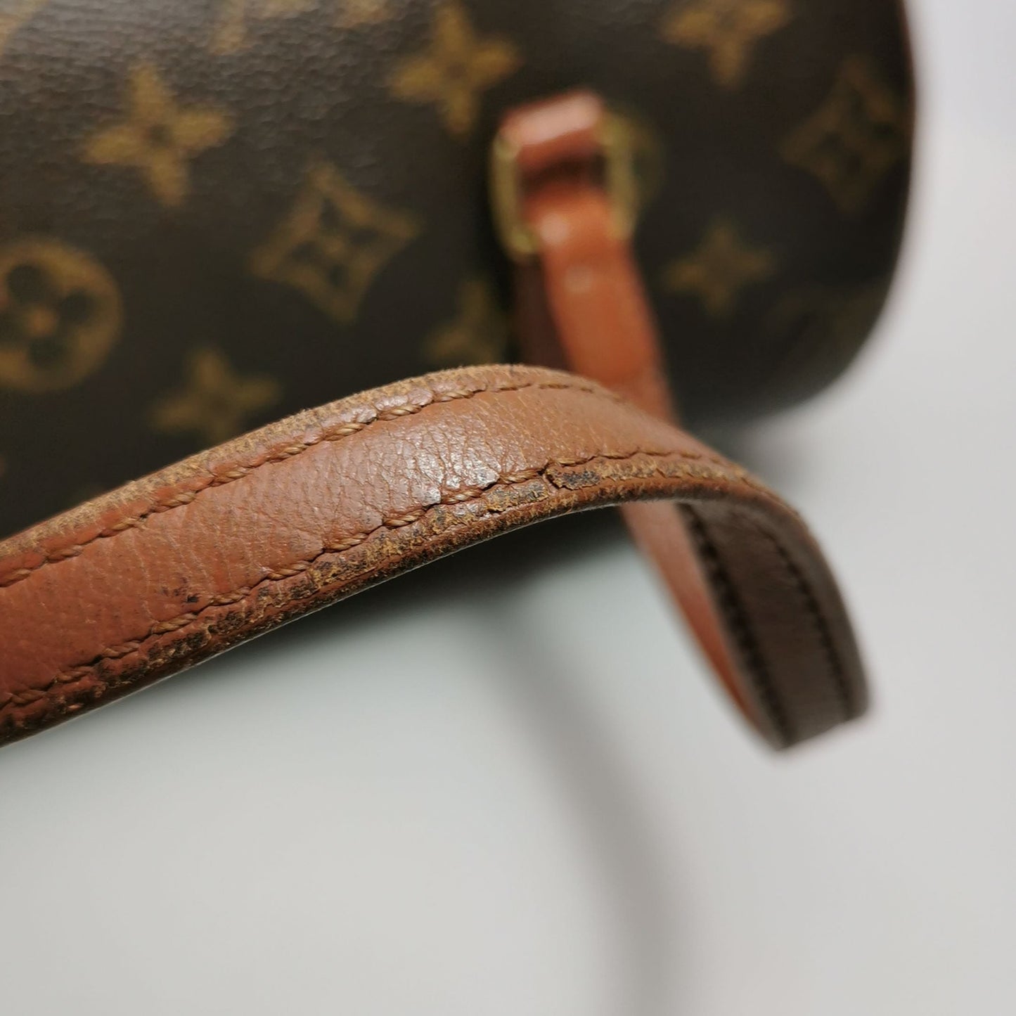 Preloved GLM-Papillon Medium Monogram Canvas  Round Barrel Handbag 250327781123160