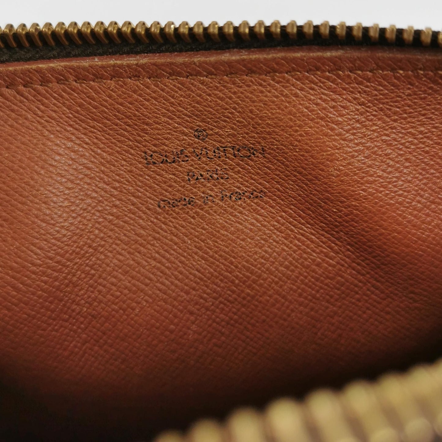 Preloved GLM-Papillon Medium Monogram Canvas  Round Barrel Handbag 250327781123160