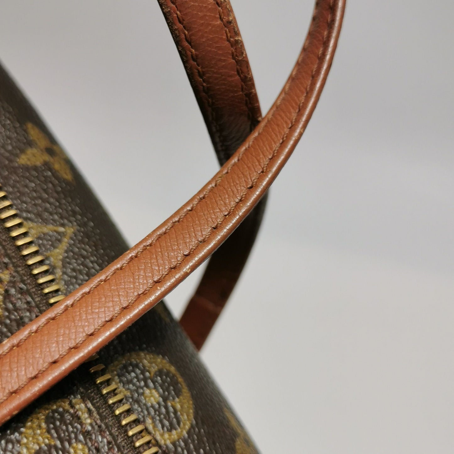 Preloved GLM-Papillon Medium Monogram Canvas  Round Barrel Handbag 250327781123160