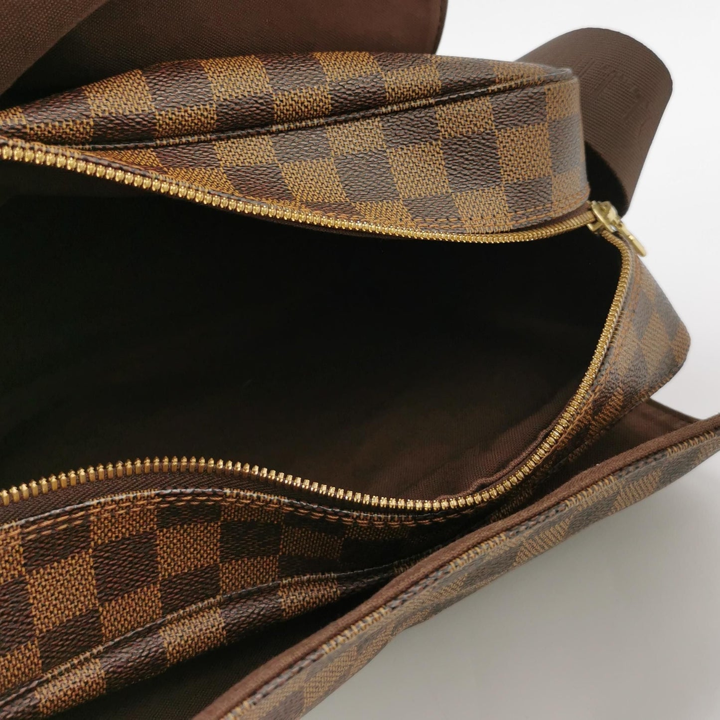 Preloved GLM-Naviglio Leather Checkered Flap Messenger Crossbody Bag 250326781122316