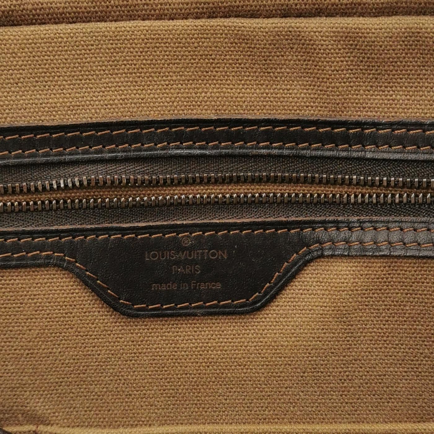 Preloved GLM-Leather Zip Crossbody Shoulder Bag 250324781119236