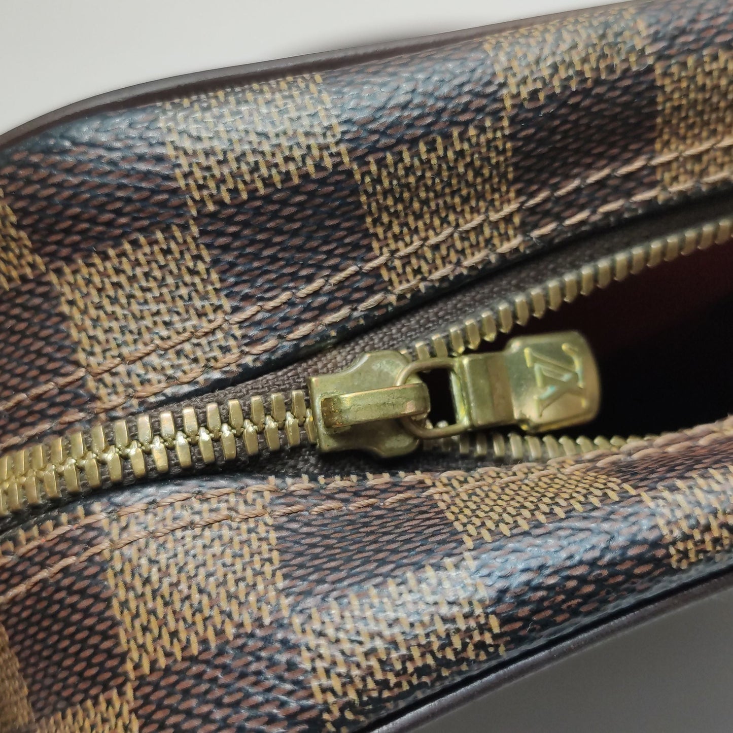 Preloved GLM-Olav Checkerboard Messenger Bag 250321781115147