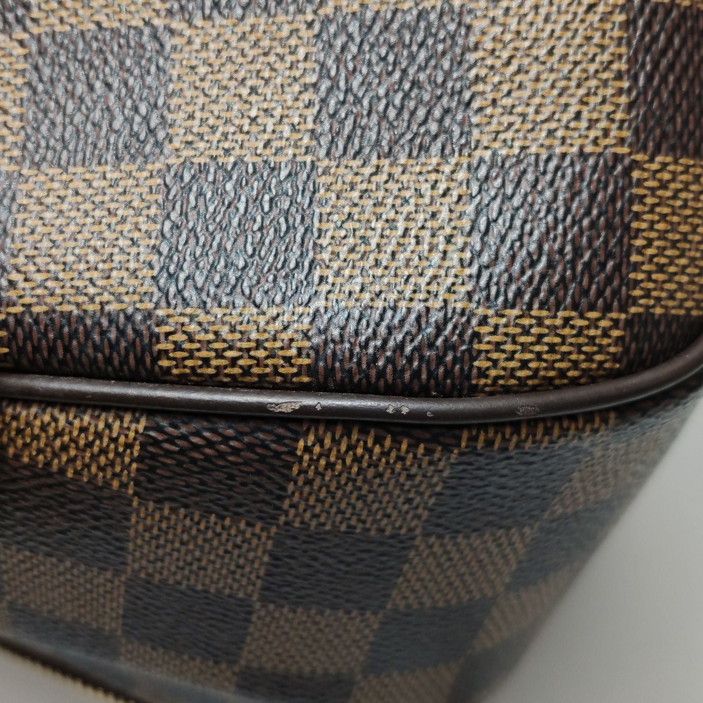 Preloved GLM-Belem Leather Checkerboard Pocket Lunch Box Shoulder Bag 250320781113244