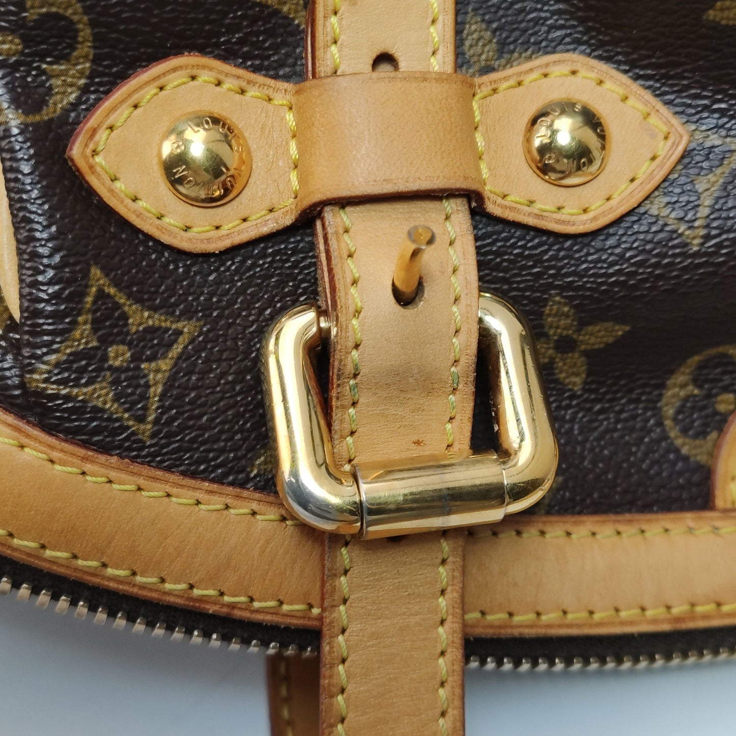 Preloved GLM-Tivoli Large Monogram Shoulder Bag 037852401439