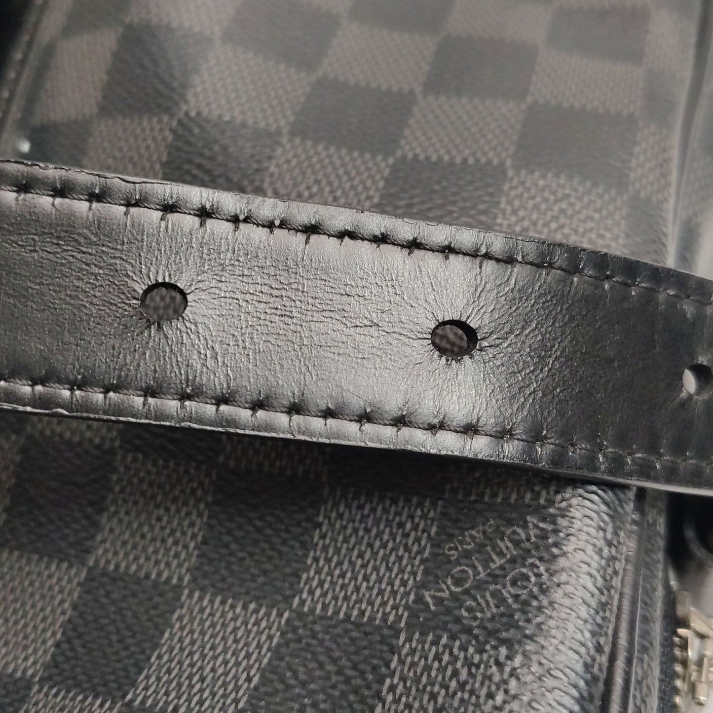 Preloved GLM-Porte-Documents Voyage Checkered Crossbody Shoulder Bag 037852100126