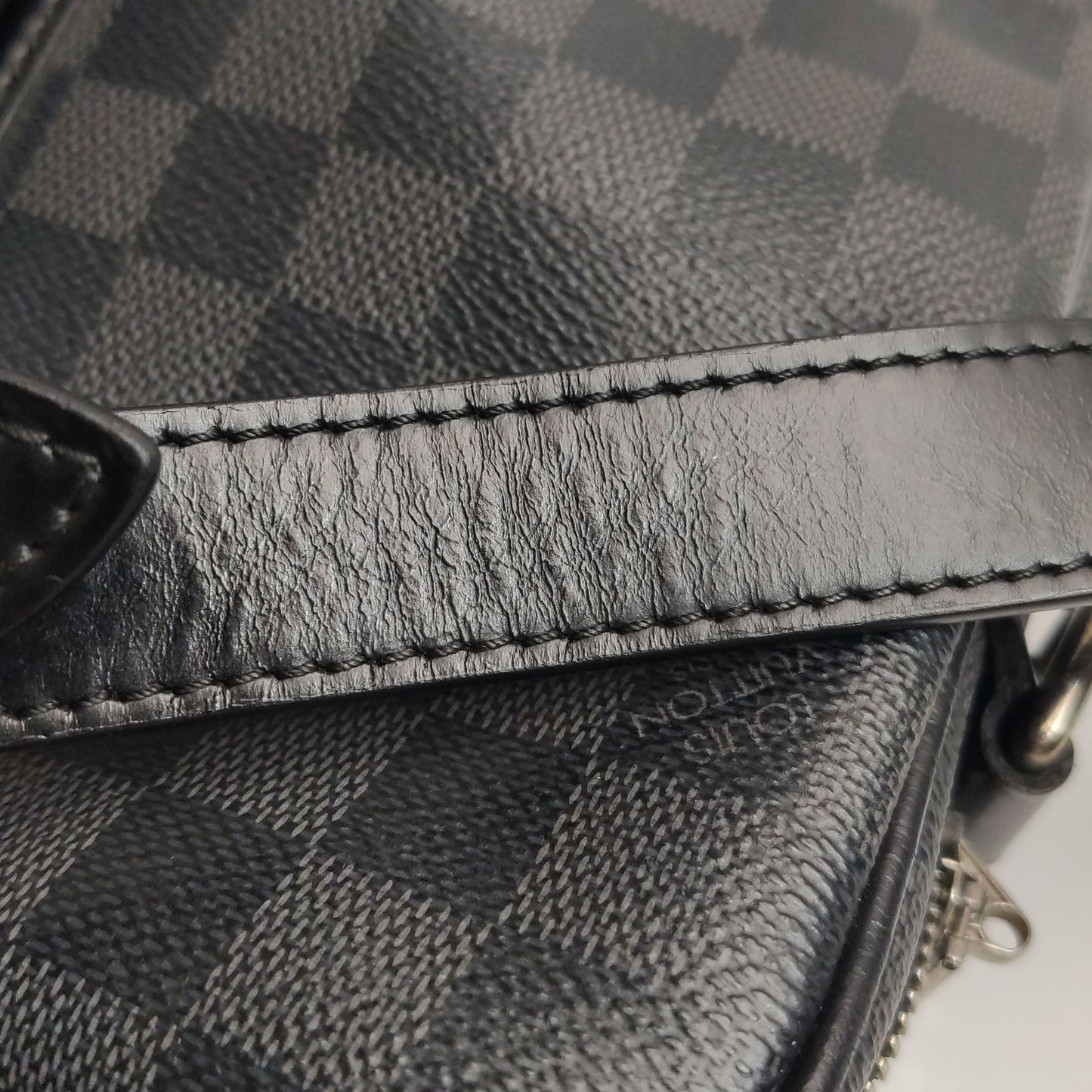 Preloved GLM-Porte-Documents Voyage Checkered Crossbody Shoulder Bag 037852100126
